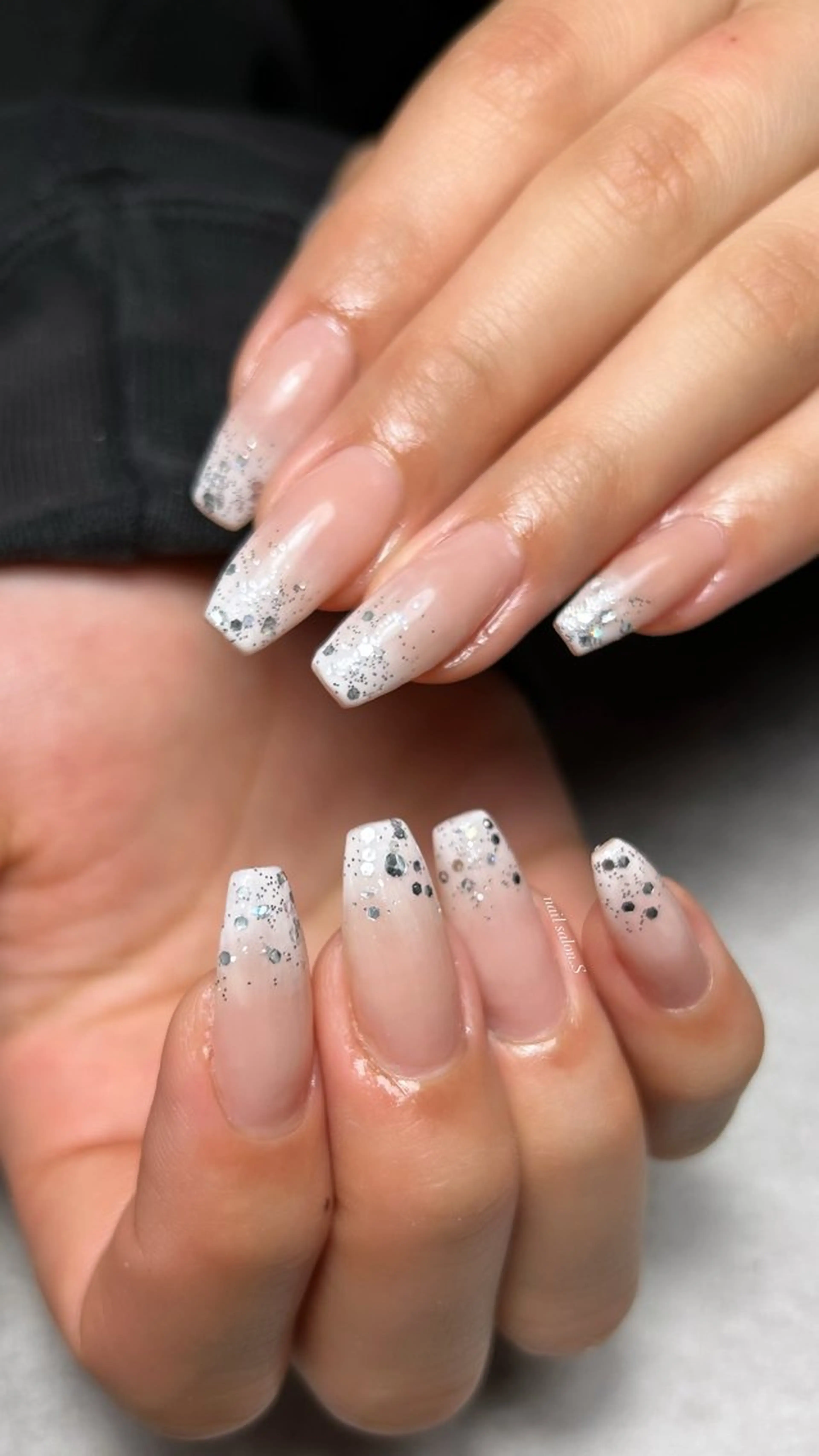 ネイル ラメ(グリッター) ハンドネイル 関山 志乃のネイルデザイン