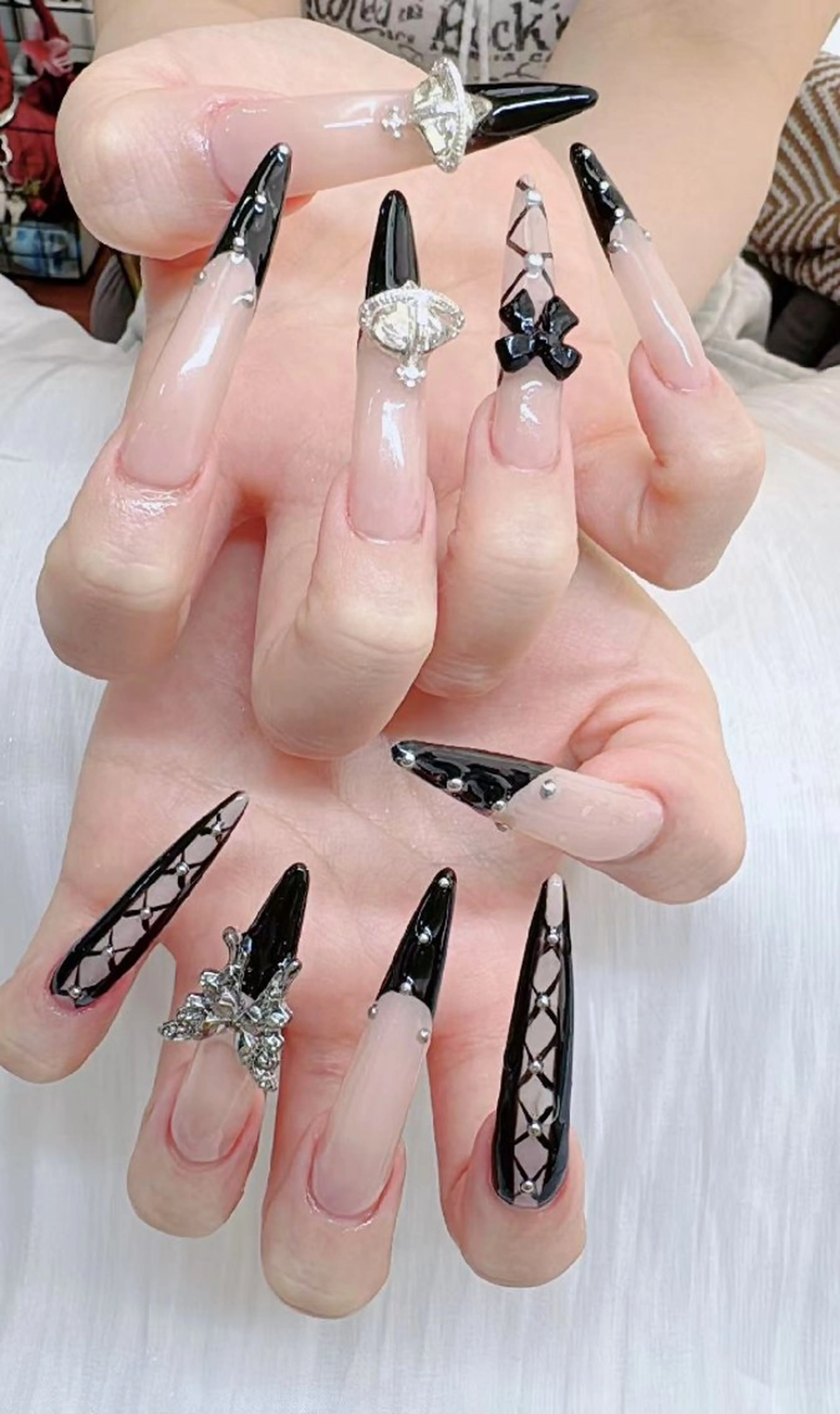 ネイル フットネイル フレンチネイル ジェルネイル ガラスフレンチ 韓国ネイル ハンドネイル ハンドケア The  Nail 新大久保店のその他イメージ