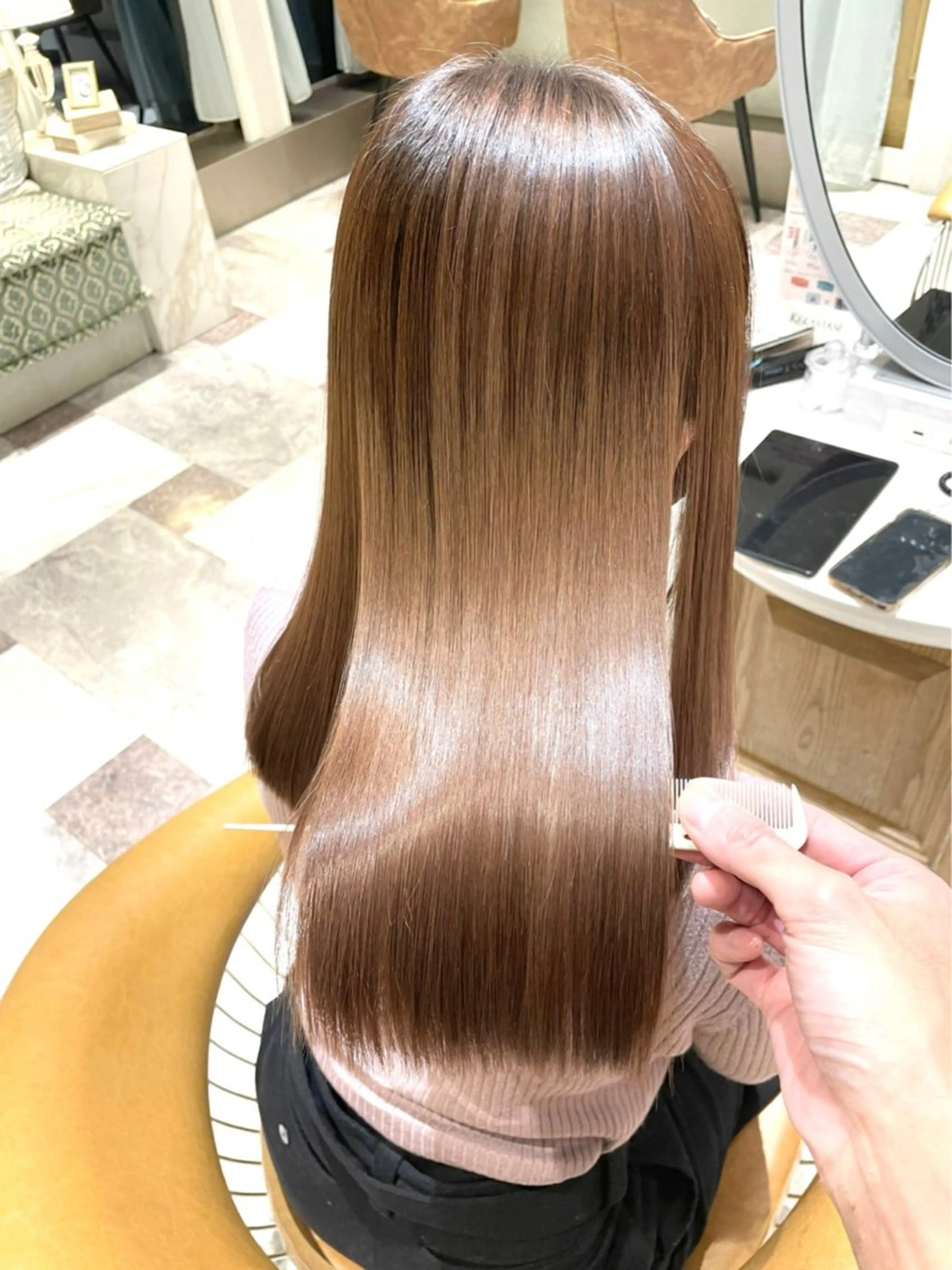 セミロング カラー カット ヘアカラー 縮毛矯正 木屋元一/透明感 /レイヤー/顔まわりのヘアスタイル