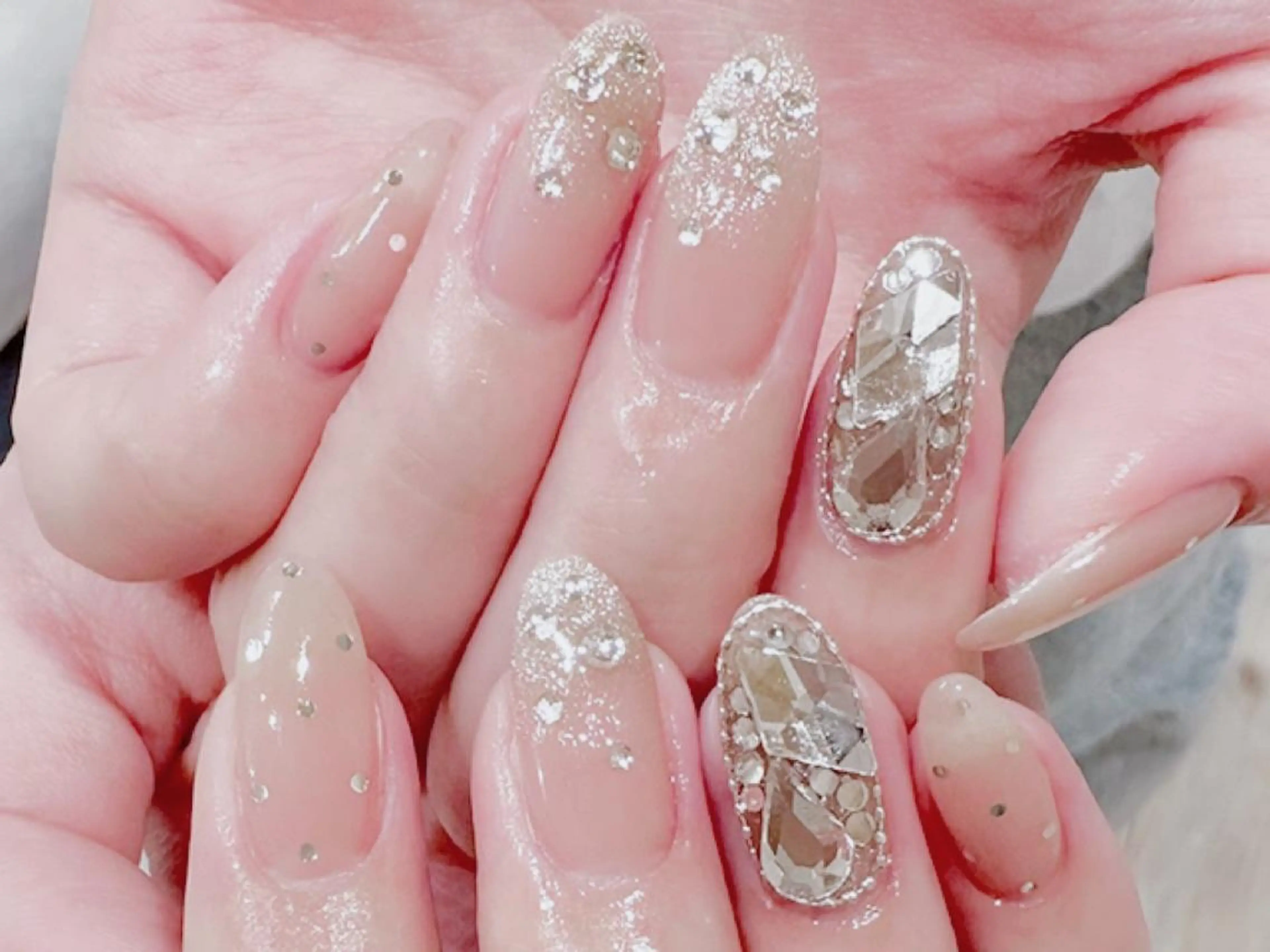 ネイル ハンドネイル Miku. Nのネイルデザイン