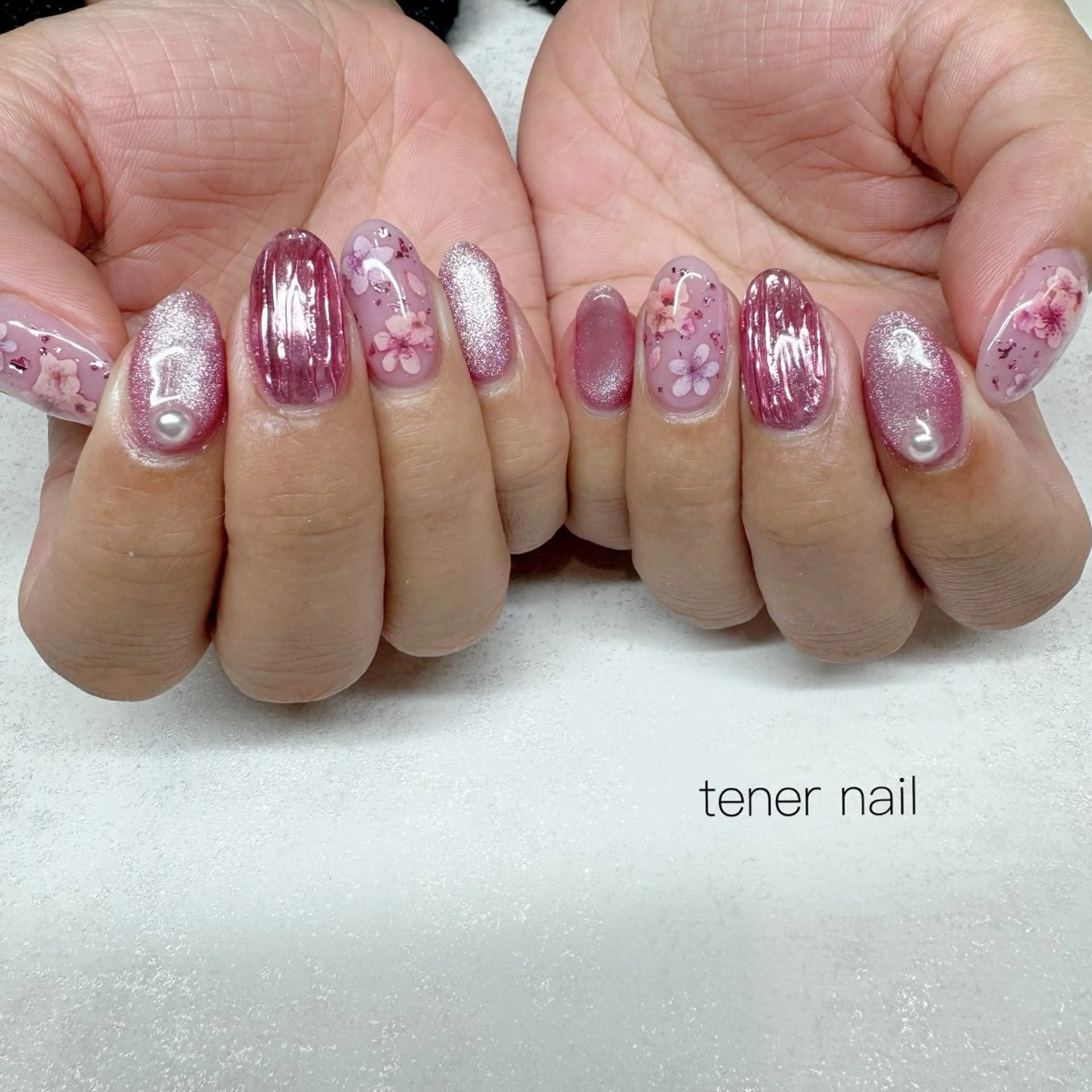 ネイル 桜ネイル 春ネイル ハンドネイル tener  nail  テネルネイル所属・テネルネイル tener nailのネイルデザイン