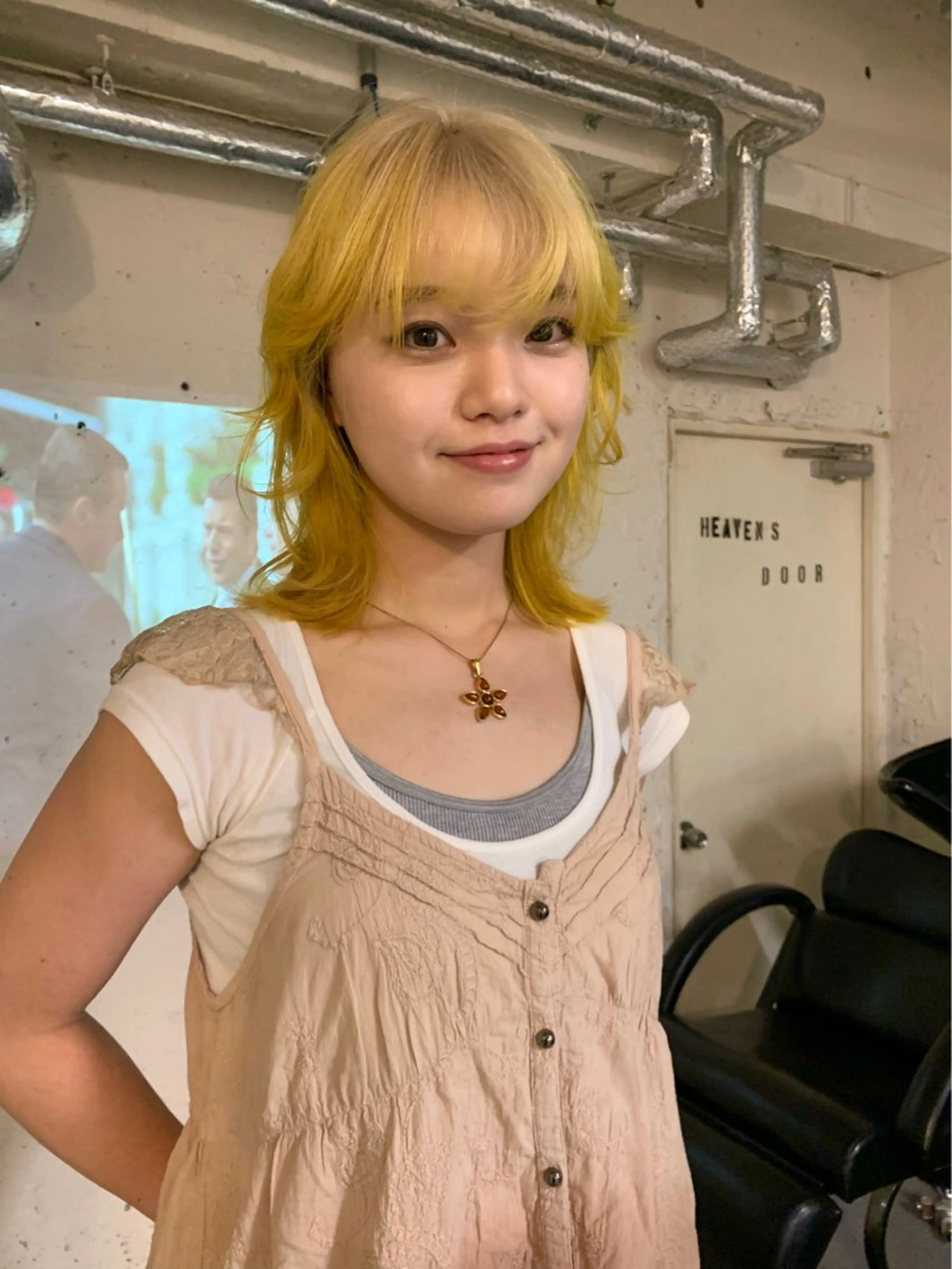 ミディアム カラー ハッシュカット/ MAYAのヘアスタイル