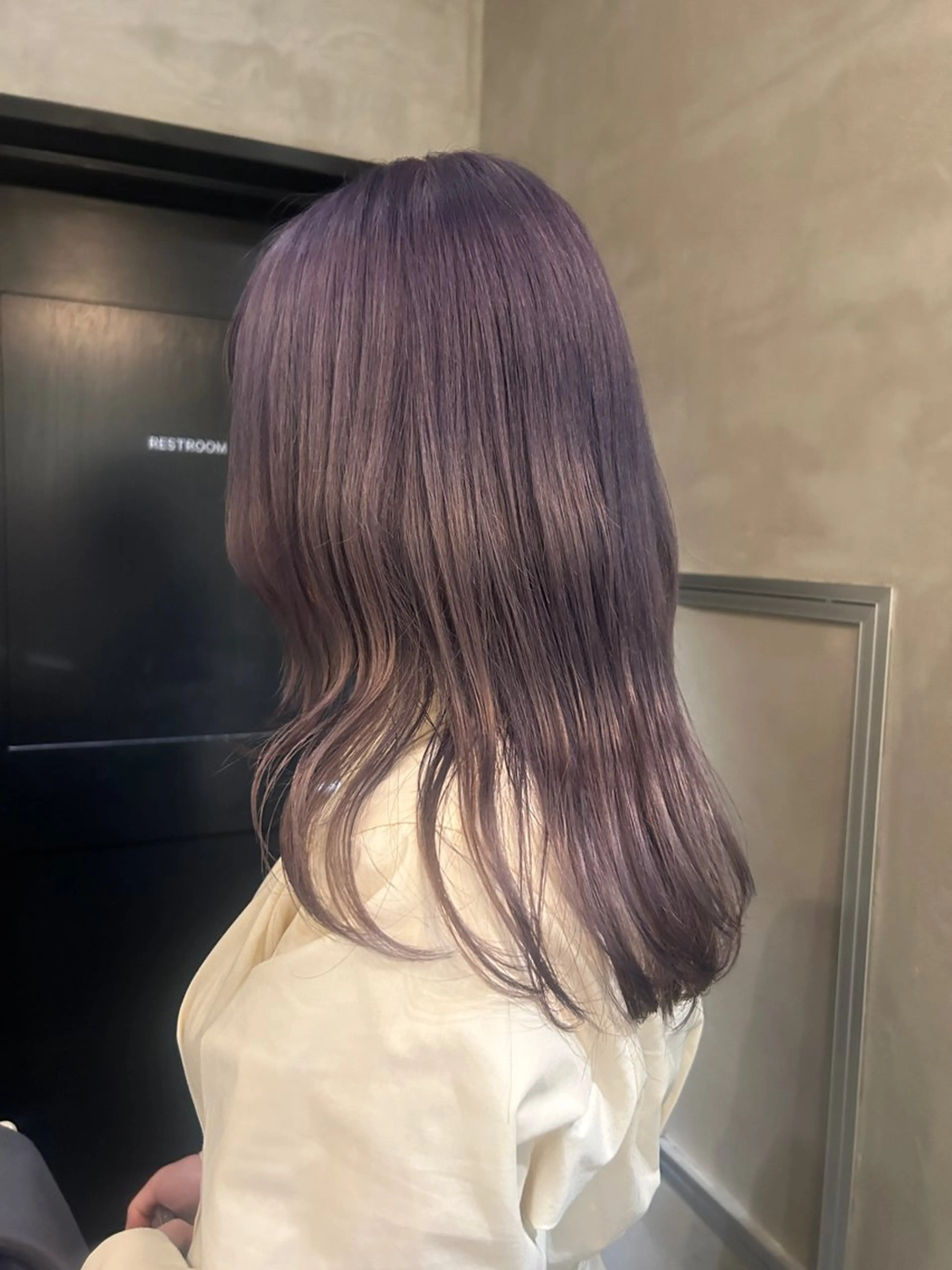 セミロング カラー ヘアカラー トリートメント デザイン/アレンジ ❤︎イシイレイのヘアスタイル