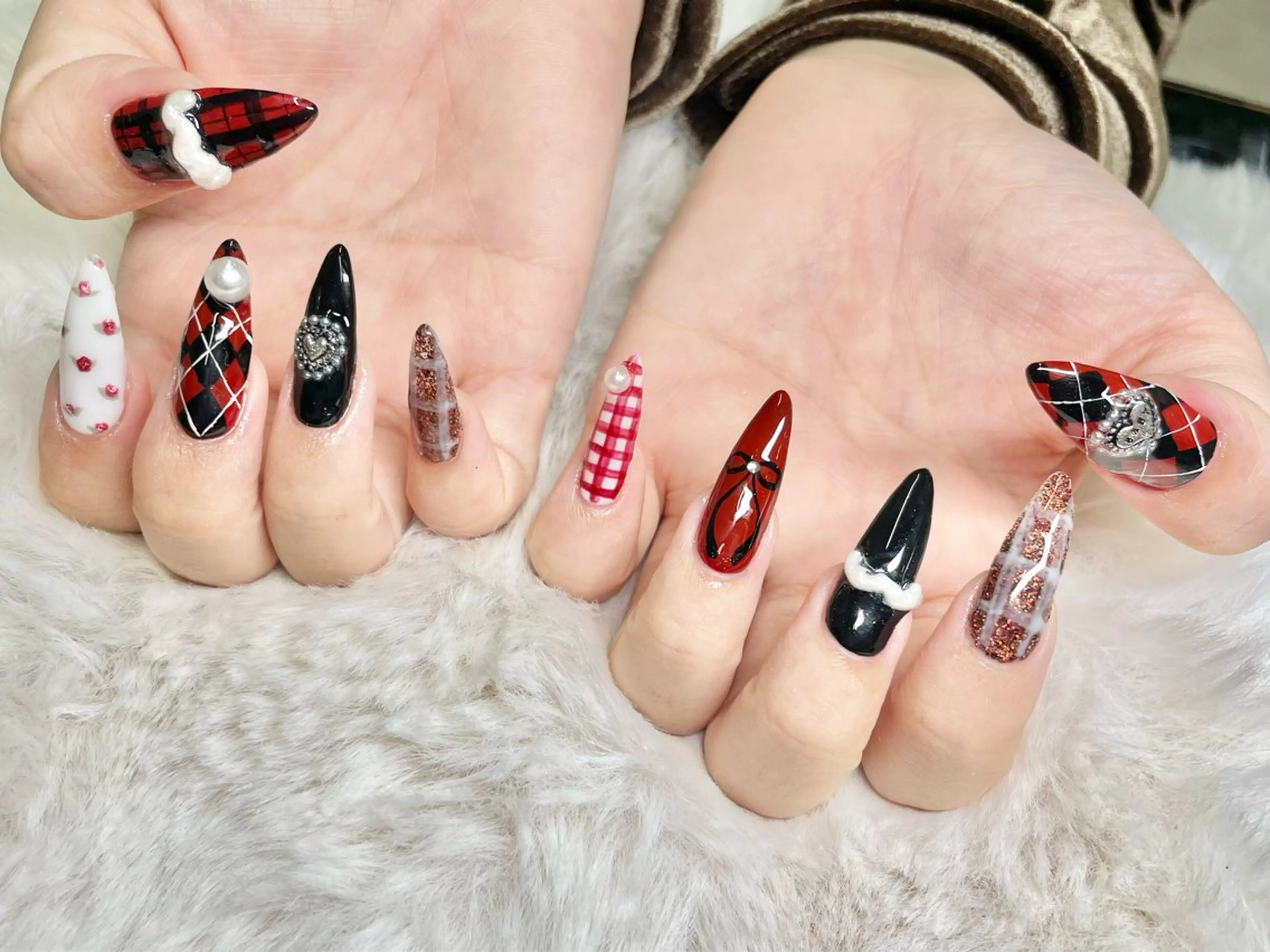 ネイル FILL nail古河店所属・FILL nail SHIORIのネイルデザイン