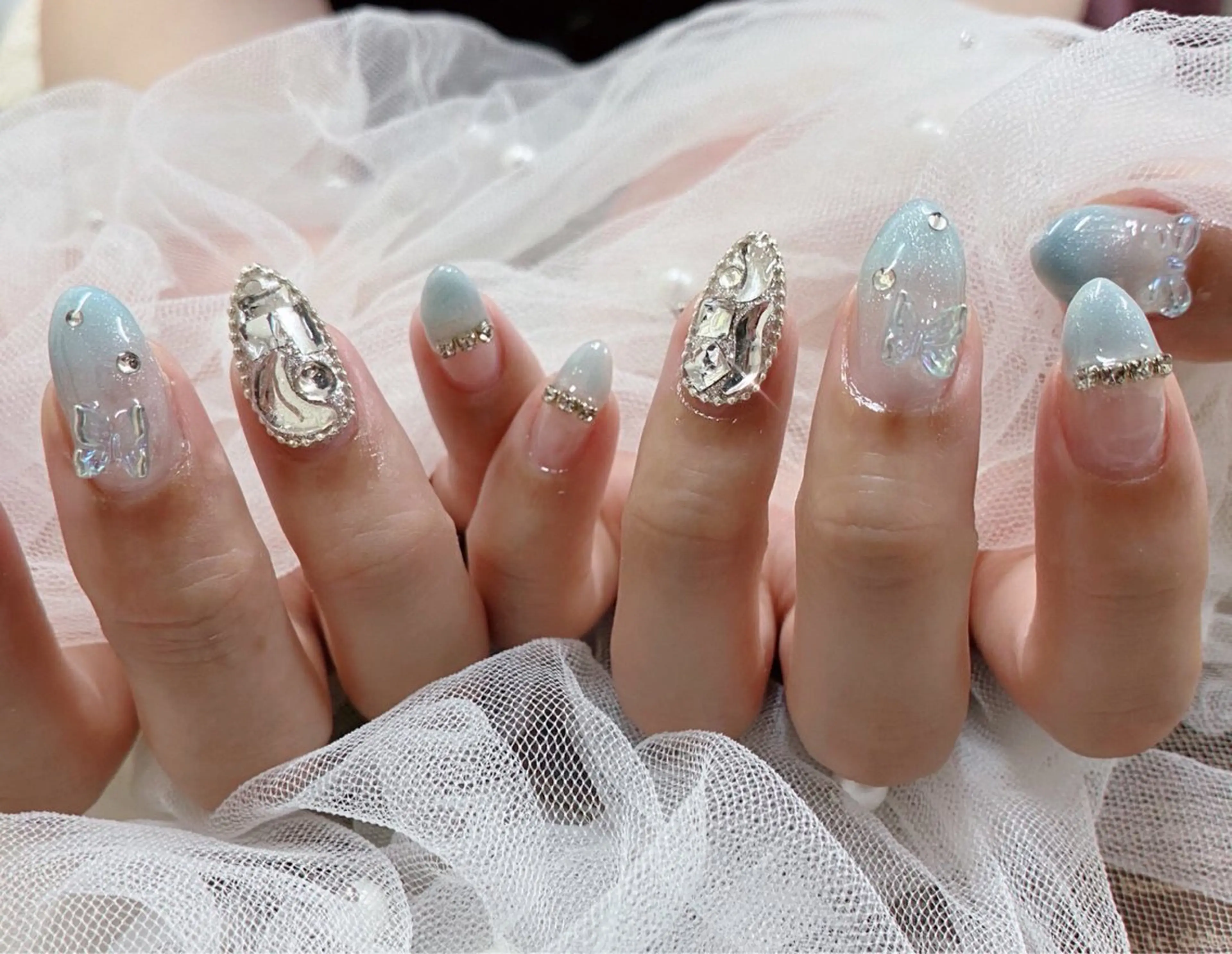 ネイル フットネイル ゴールド マグネットネイル ミラーネイル 持ち込み ハンドネイル ハンドケア 大門浜松町 ネイルのネイルデザイン