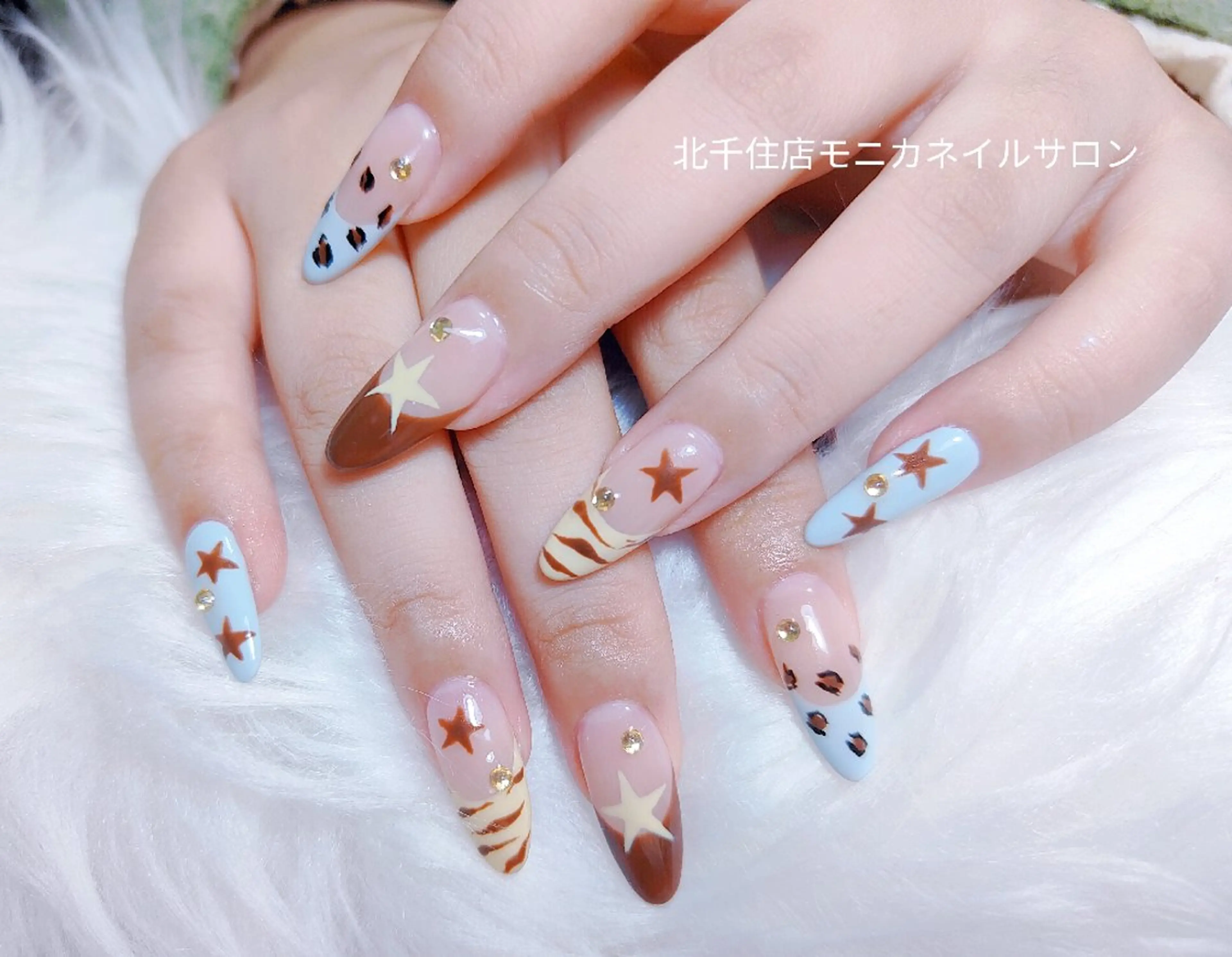 ネイル 鈴木 彩星のネイルデザイン