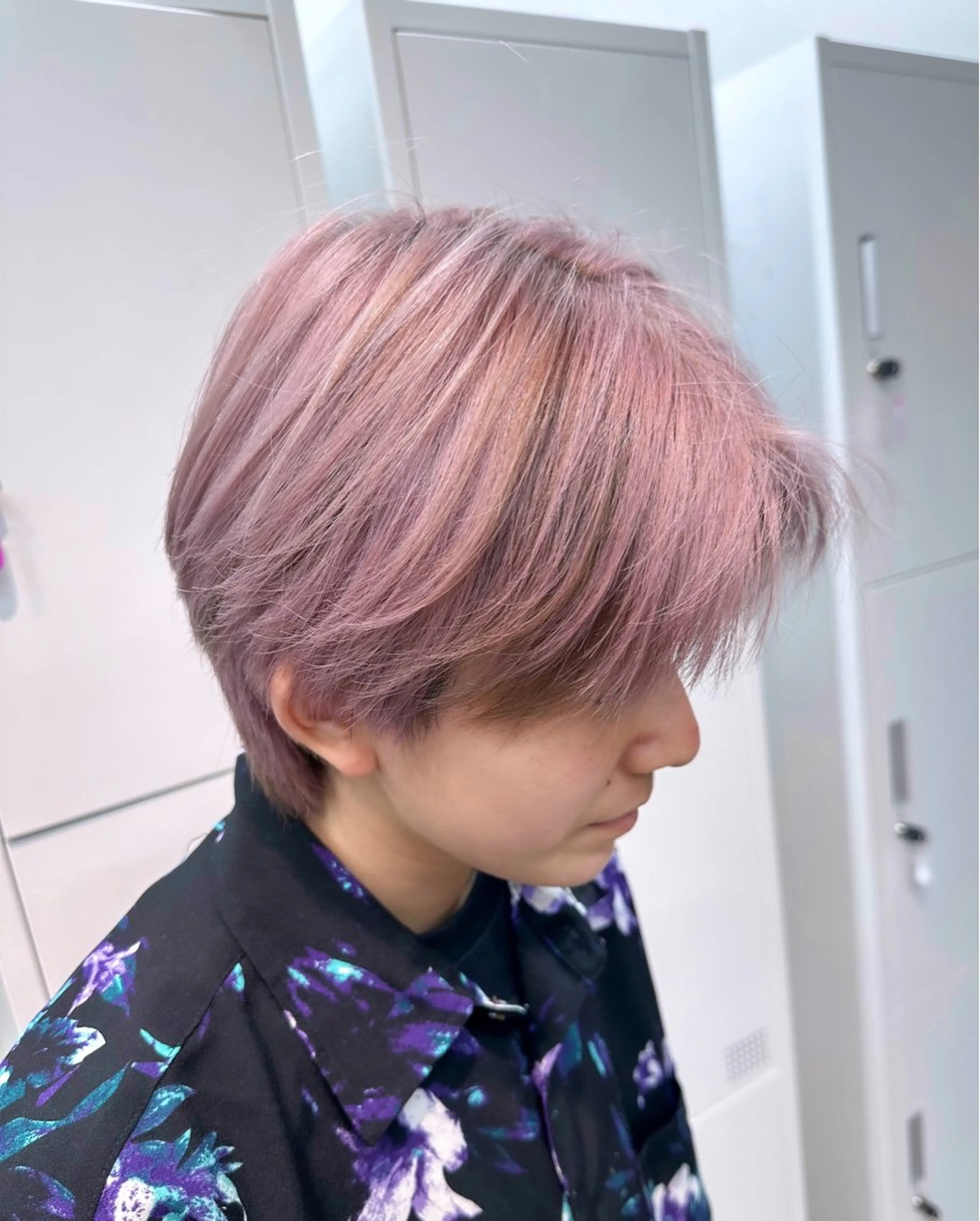 カラー メンズ ミルクティーベージュ 💫HARUTOのヘアスタイル