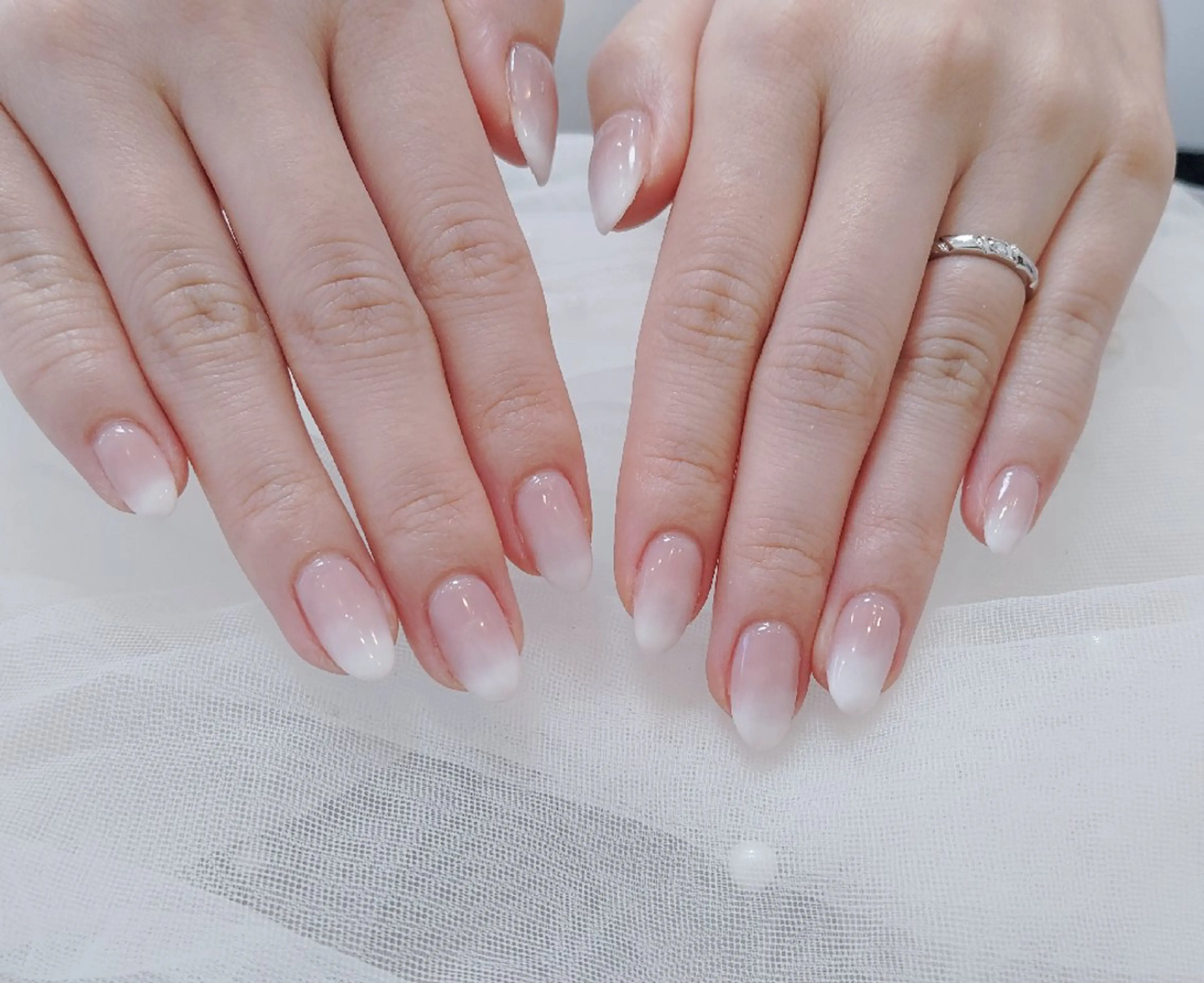 ネイル クリアネイル グラデーション MIYUKI Nail所属・MIYUKI  美桜のネイルデザイン