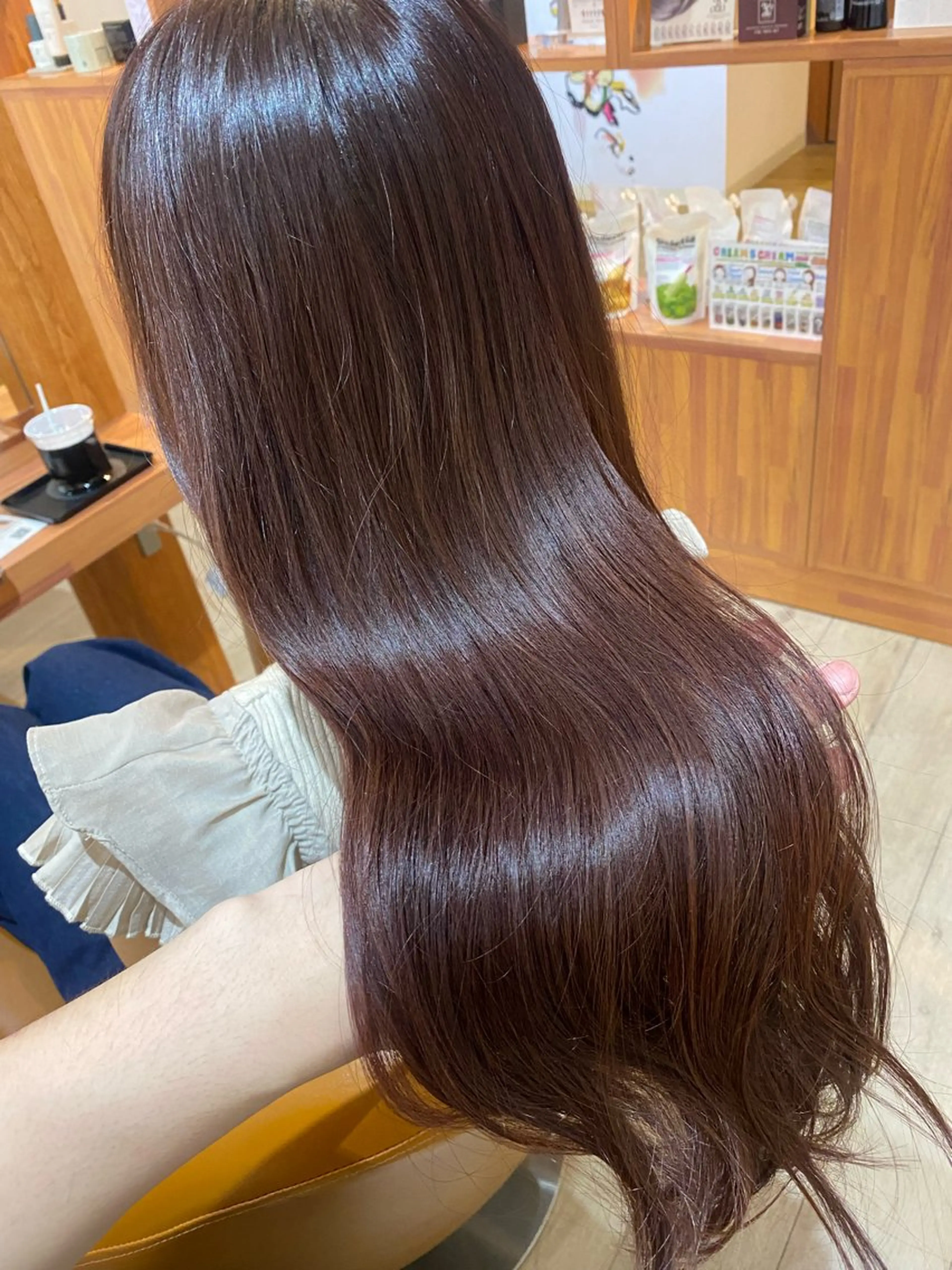 ロング カラー ブリーチ ブラウンカラー ブリーチなしカラー ピンクカラー ピンクブラウン 縮毛矯正とレイヤー /杉村凜汰郎のヘアスタイル