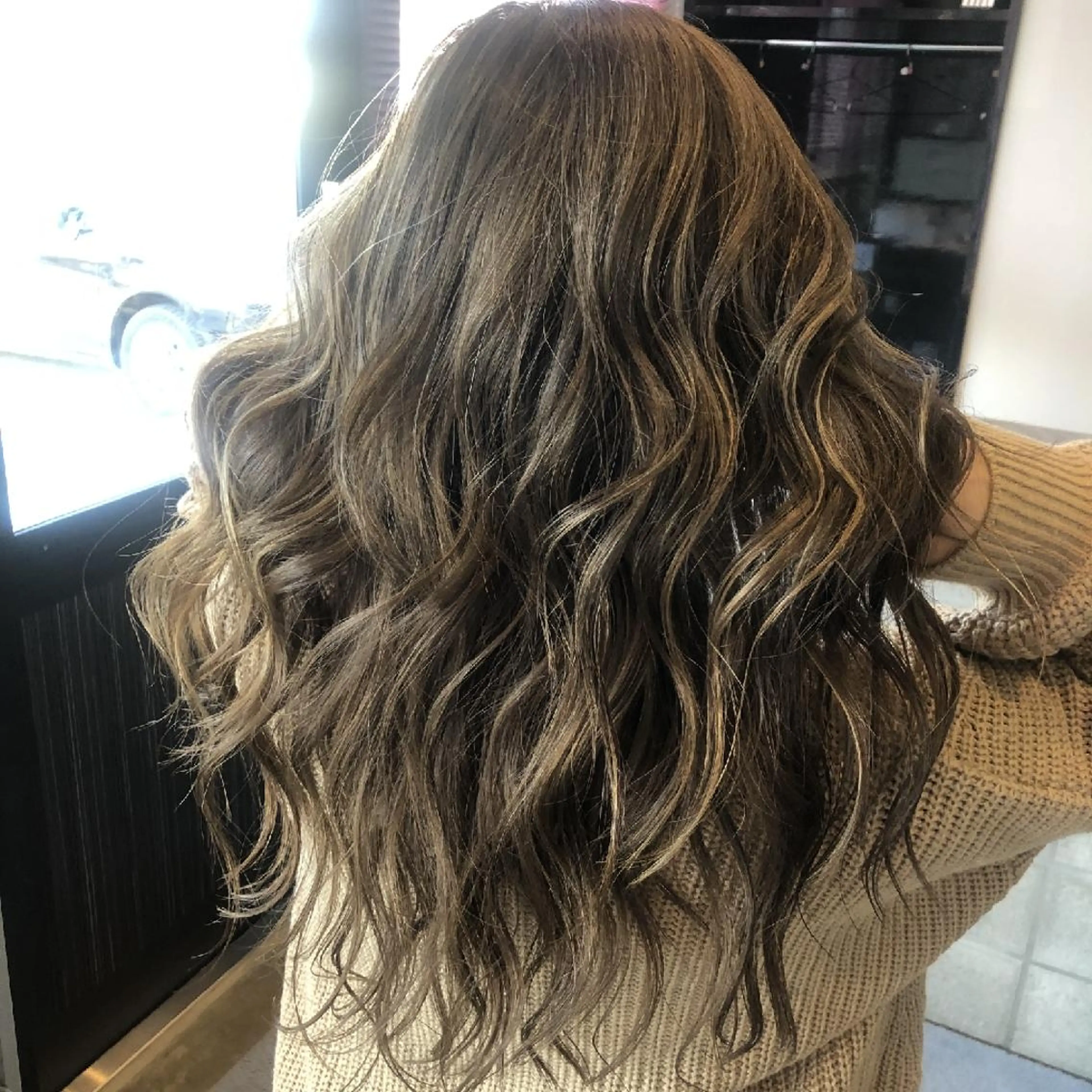 セミロング カラー ハイライトカラー ハイライト LOOKER所属・looker ルーカーのヘアスタイル