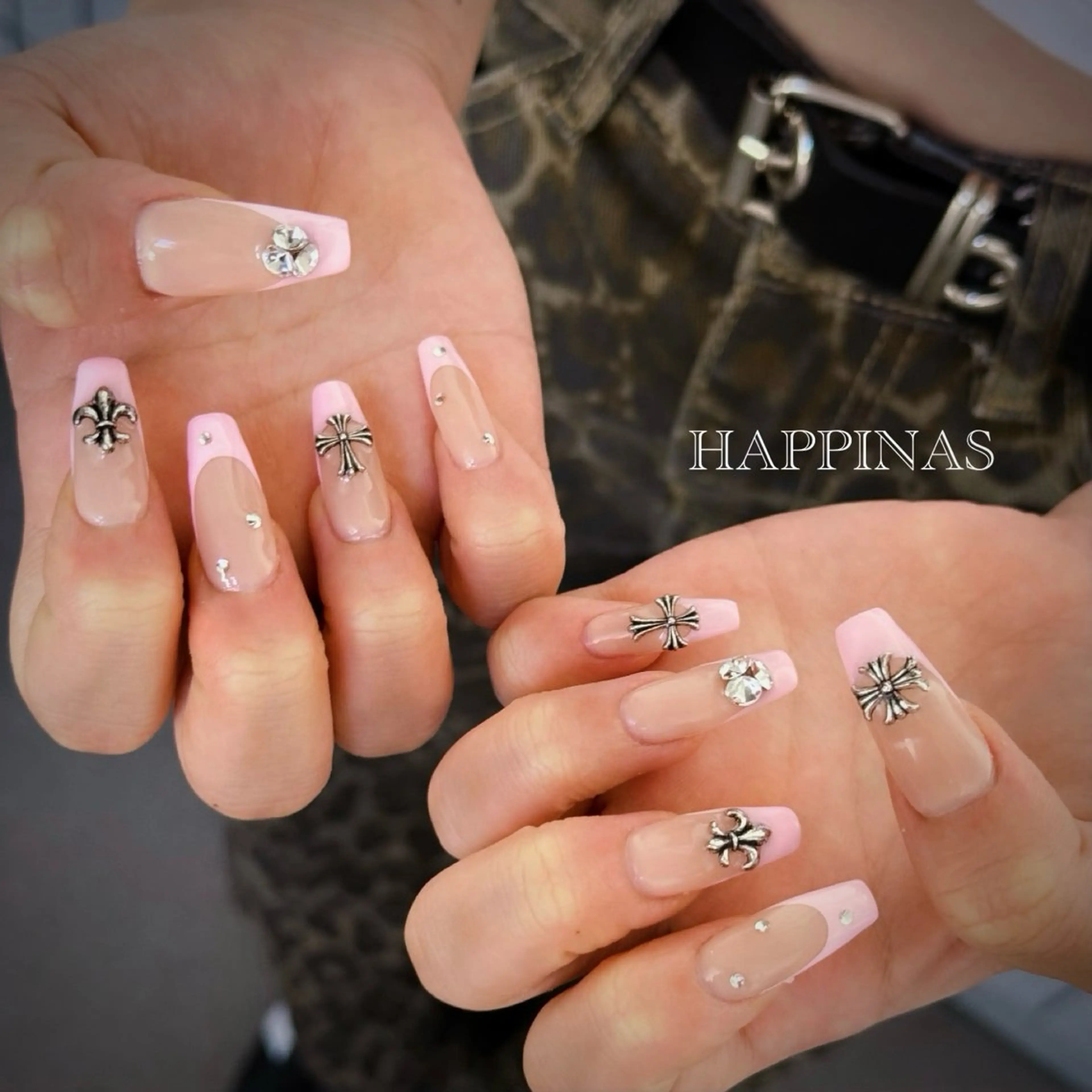 ネイル フレンチネイル ピンク スカルプネイル シンプルネイル ハンドネイル HAPPINAS ののかのネイルデザイン