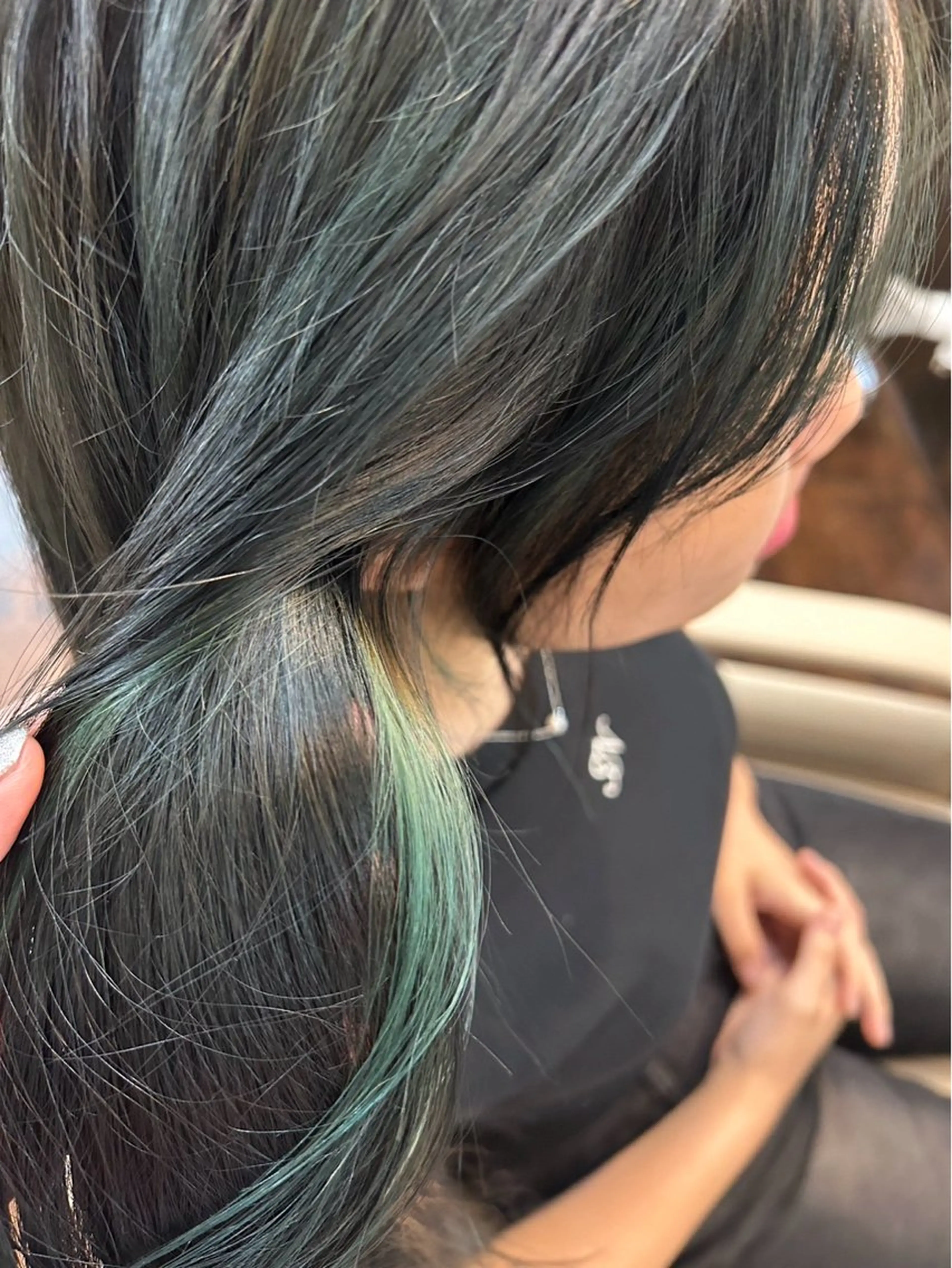 ロング カラー イヤリングカラー 🌿吉池 朱莉🌿のヘアスタイル