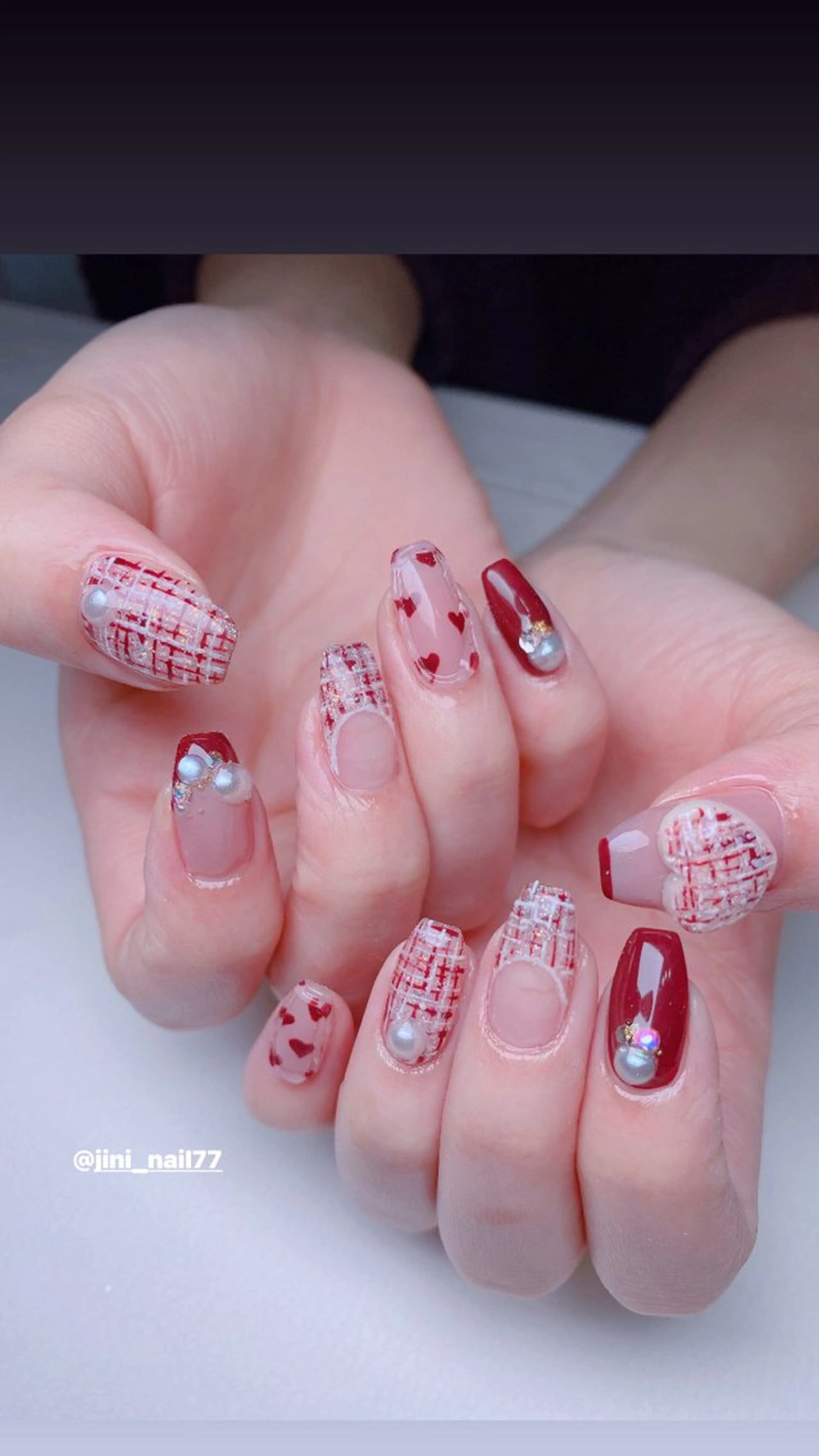 ネイル JINI NAIL所属・ジニ ネイルのネイルデザイン