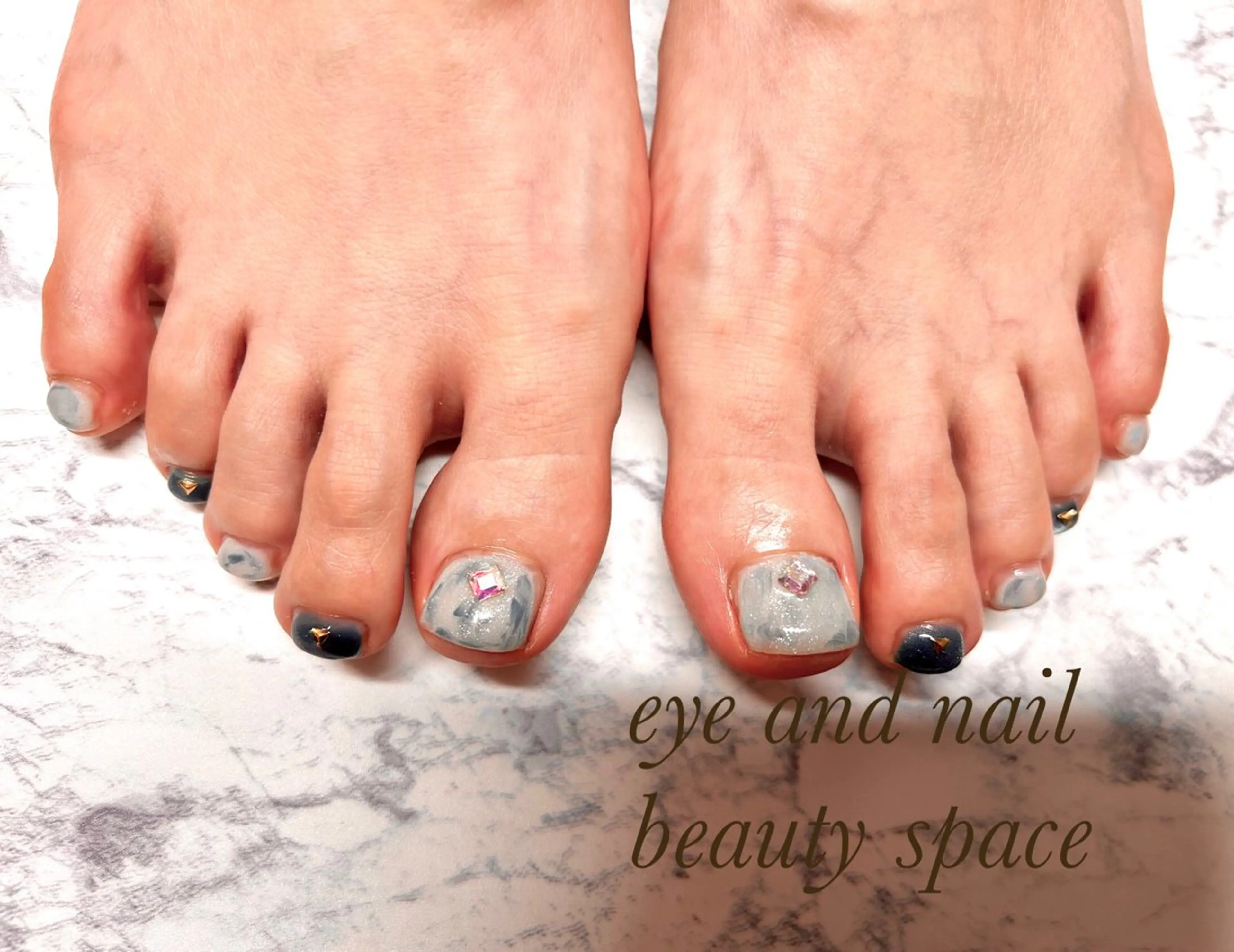 ネイル 杉山 ネイリストのネイルデザイン