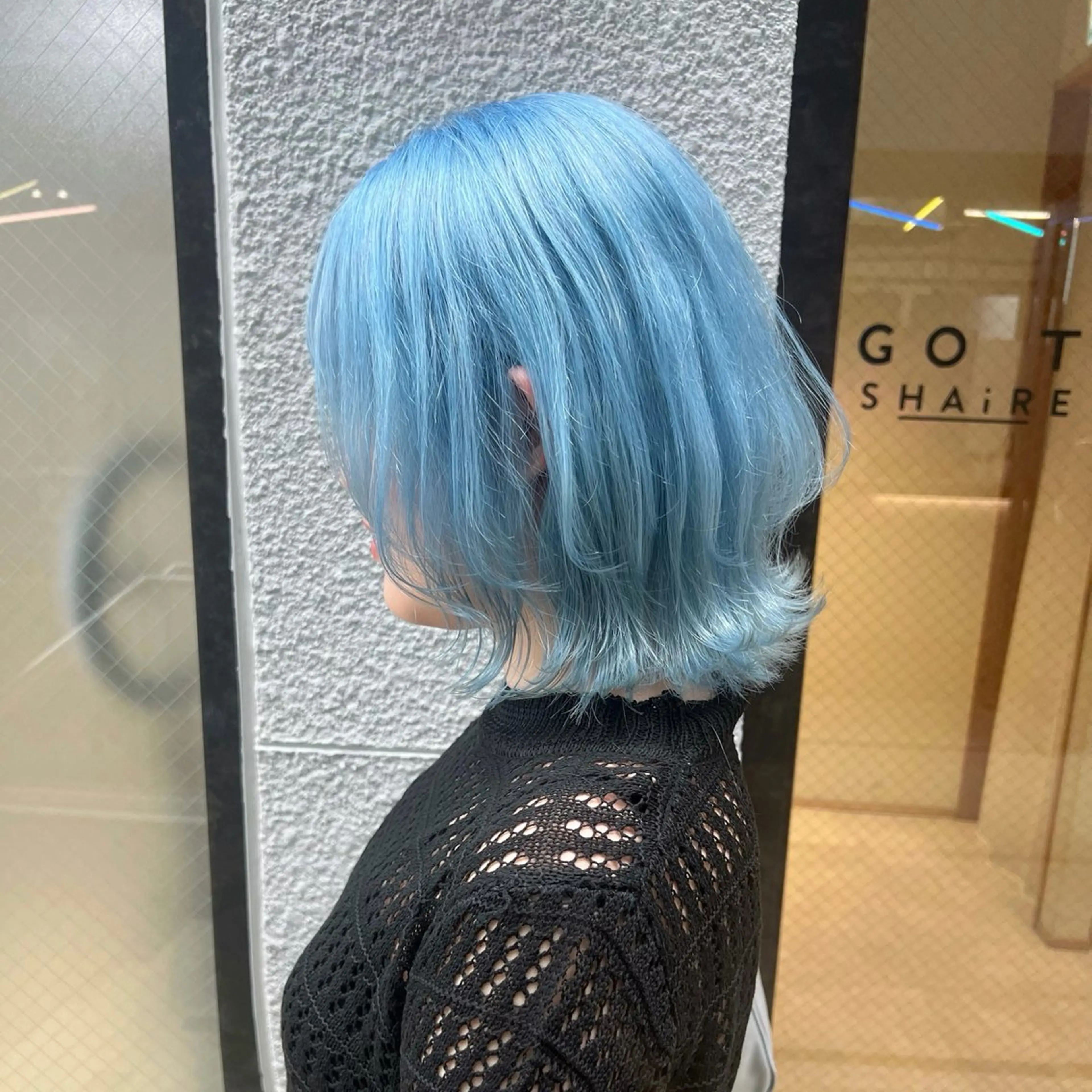 ショート カラー ブリーチ ブルーカラー ケアブリーチ レイヤーカット レイヤーカット/ボブ 韓国ヘア🪄REN.のヘアスタイル