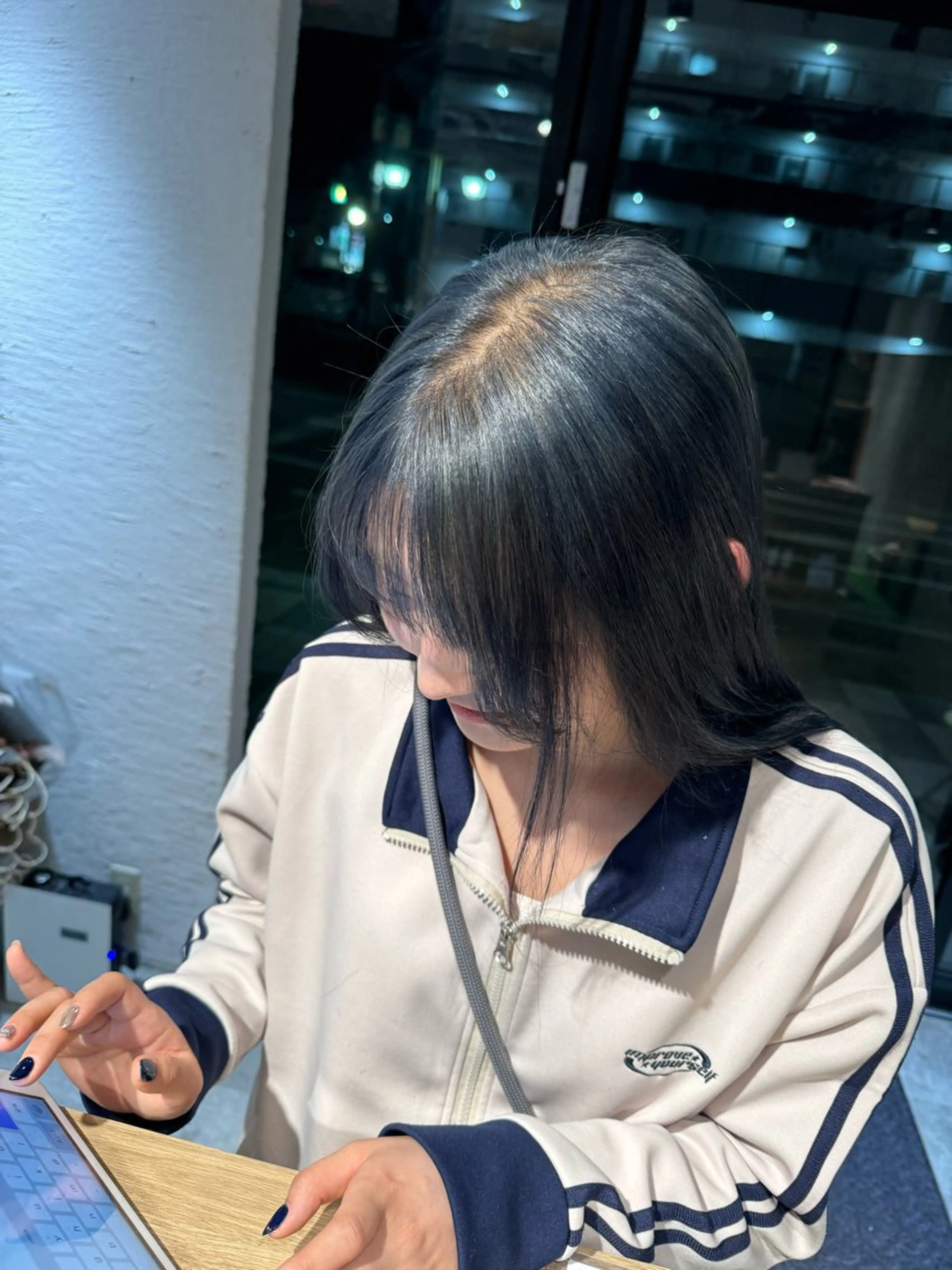 カラー ブルーカラー ブルーグレー デザインカラー カット ヘアカラー オスズ 🎀´-のヘアスタイル