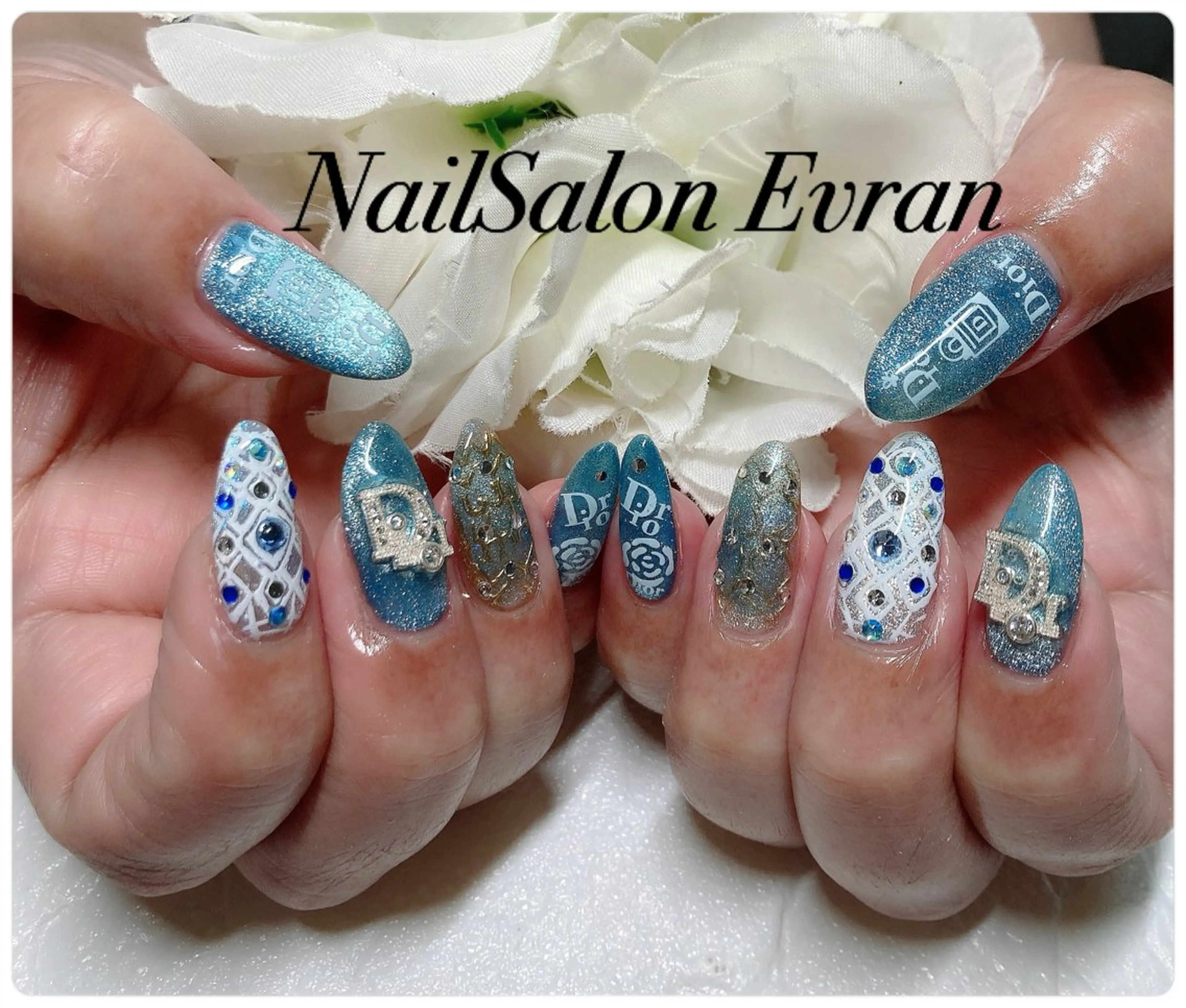 ネイル アートネイル ジェルネイル ワンカラーネイル シンプルネイル ハンドネイル Nail salon Evranのネイルデザイン