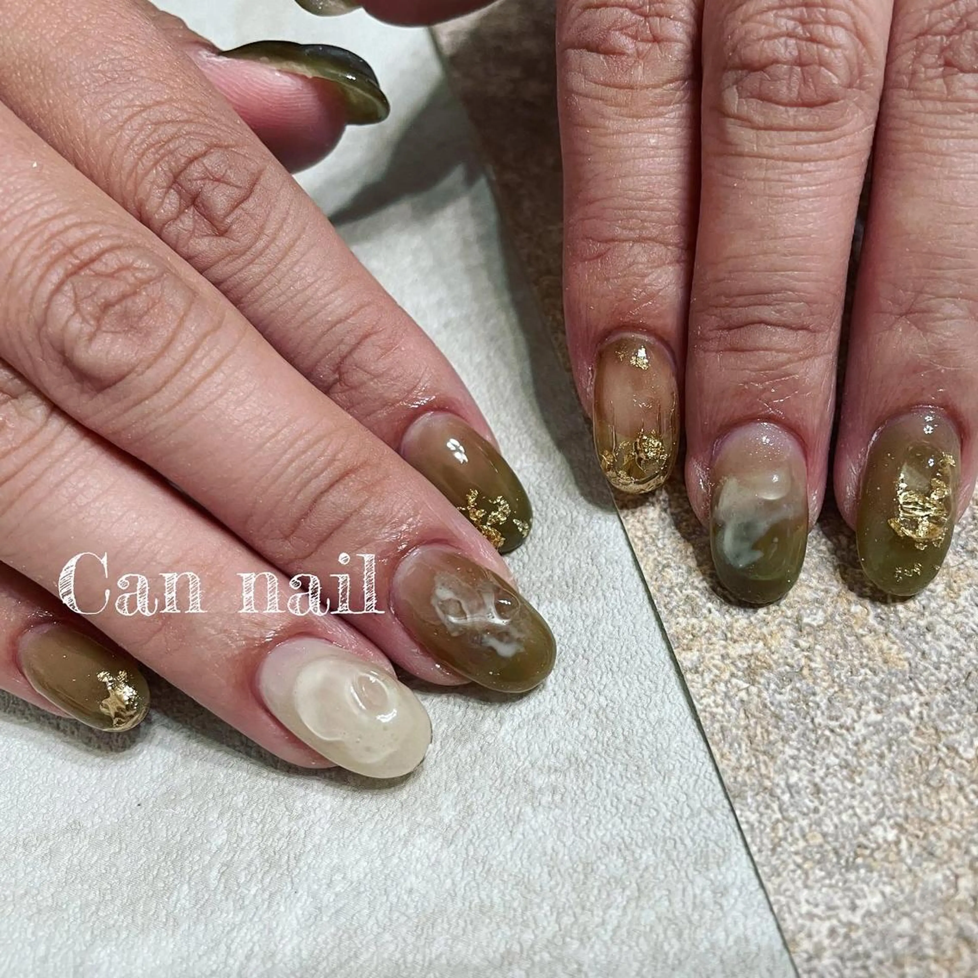 ミディアム ネイル ハンドネイル Parfum パルファンのネイルデザイン