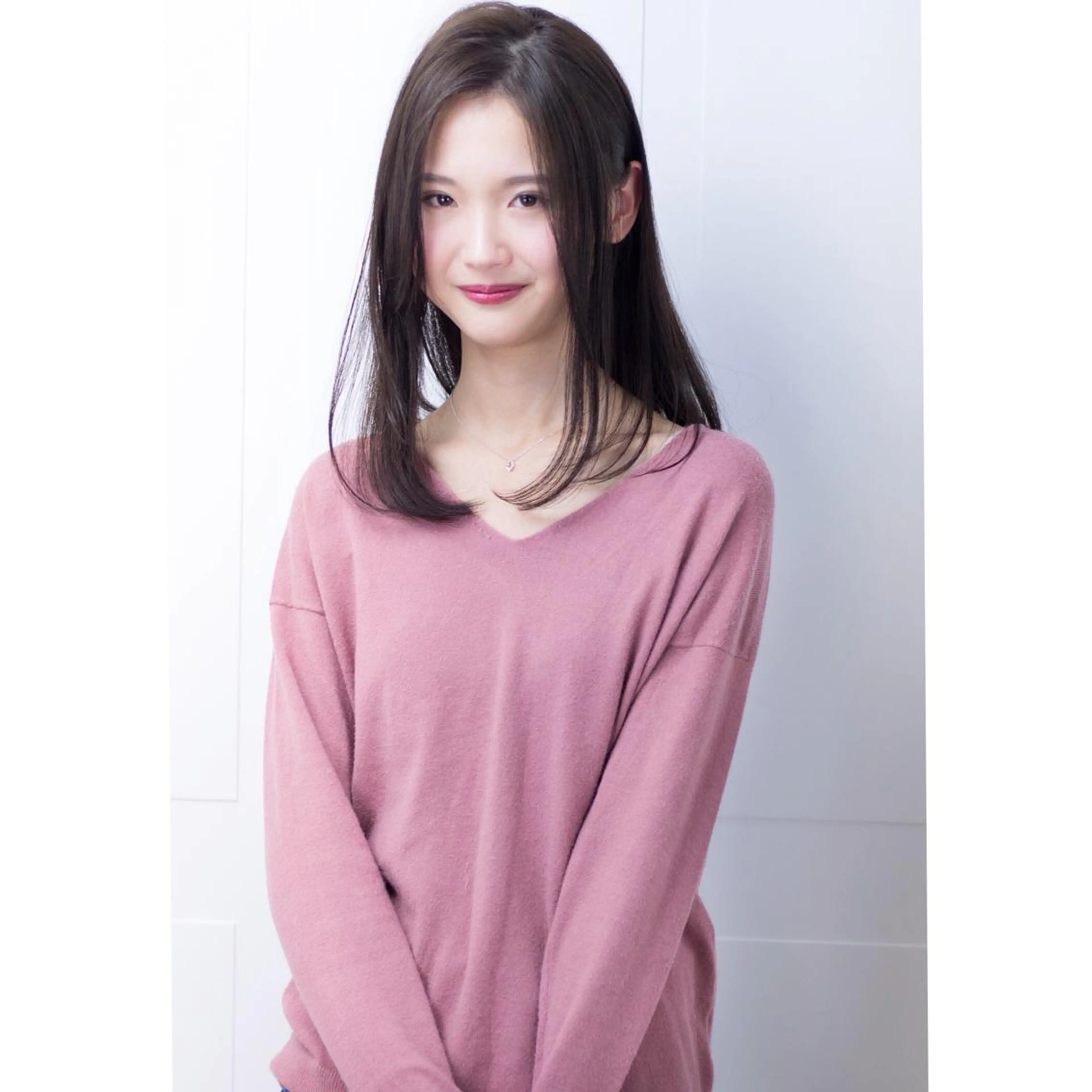 セミロング 森 海のヘアスタイル