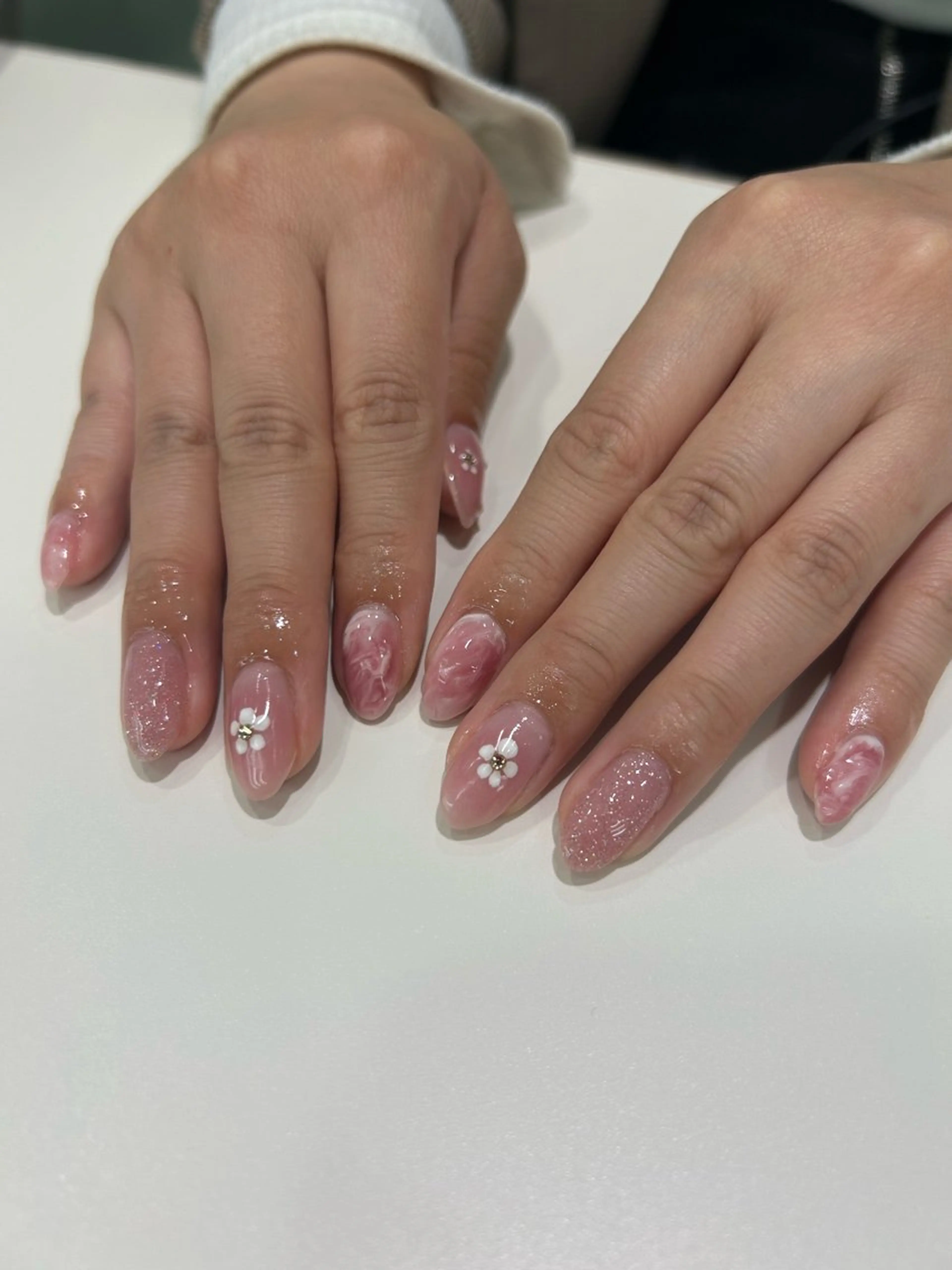 ネイル 春ネイル 荒井 愛里佳のネイルデザイン