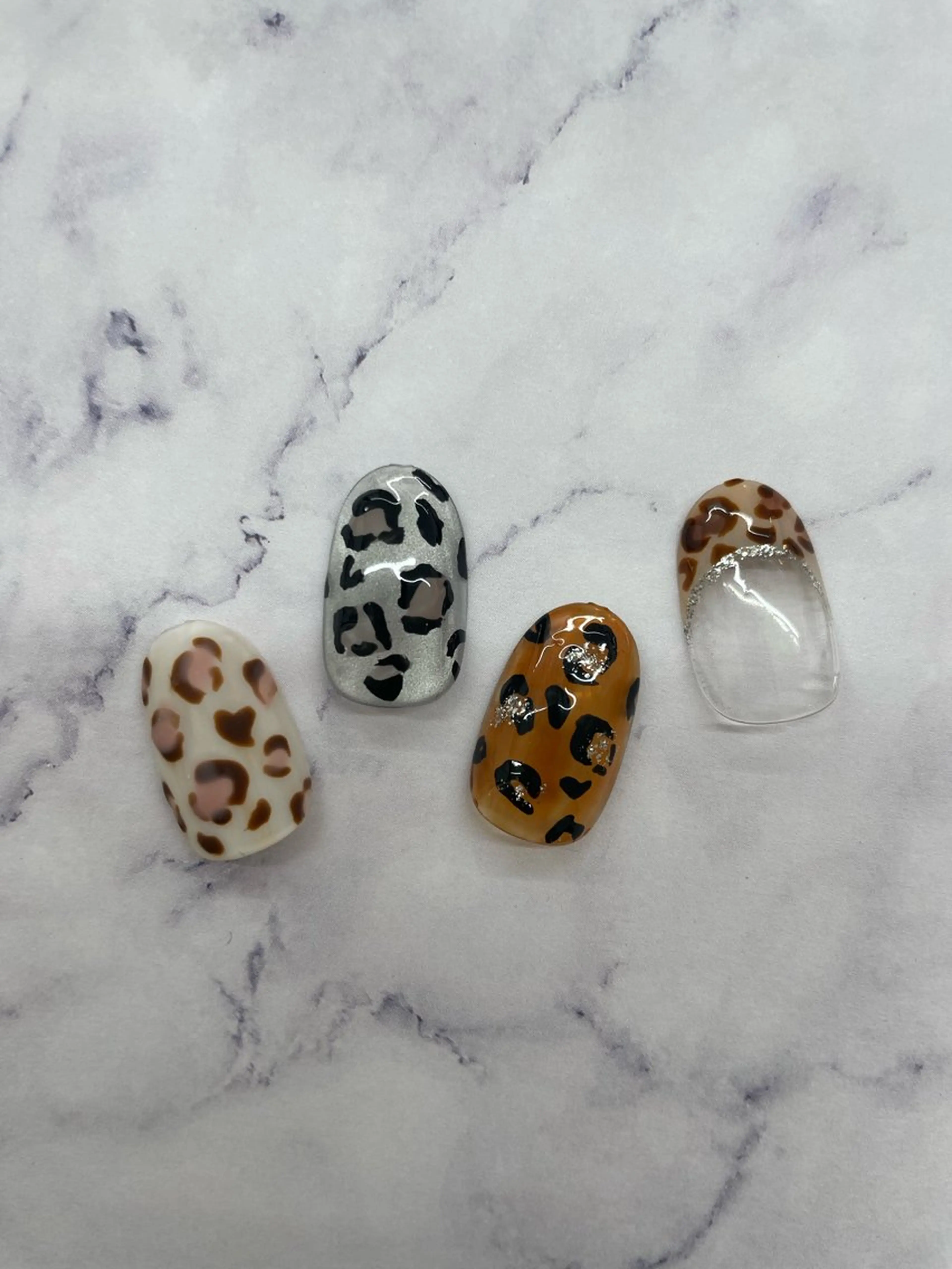 ネイル AYA Reginaのネイルデザイン