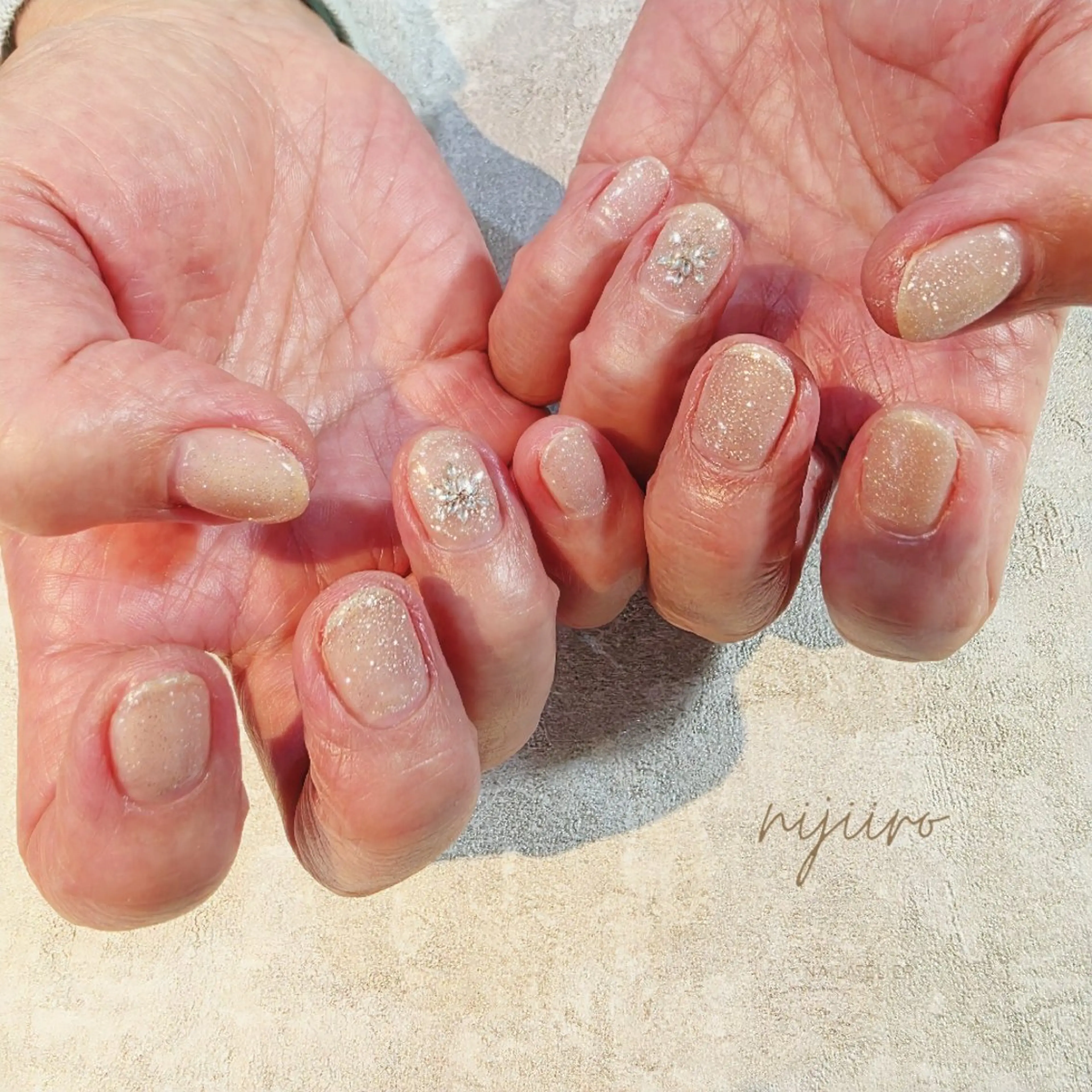 ネイル ハンドネイル nailatelier nijiiro.所属・nijiiro🌈 サトウのネイルデザイン