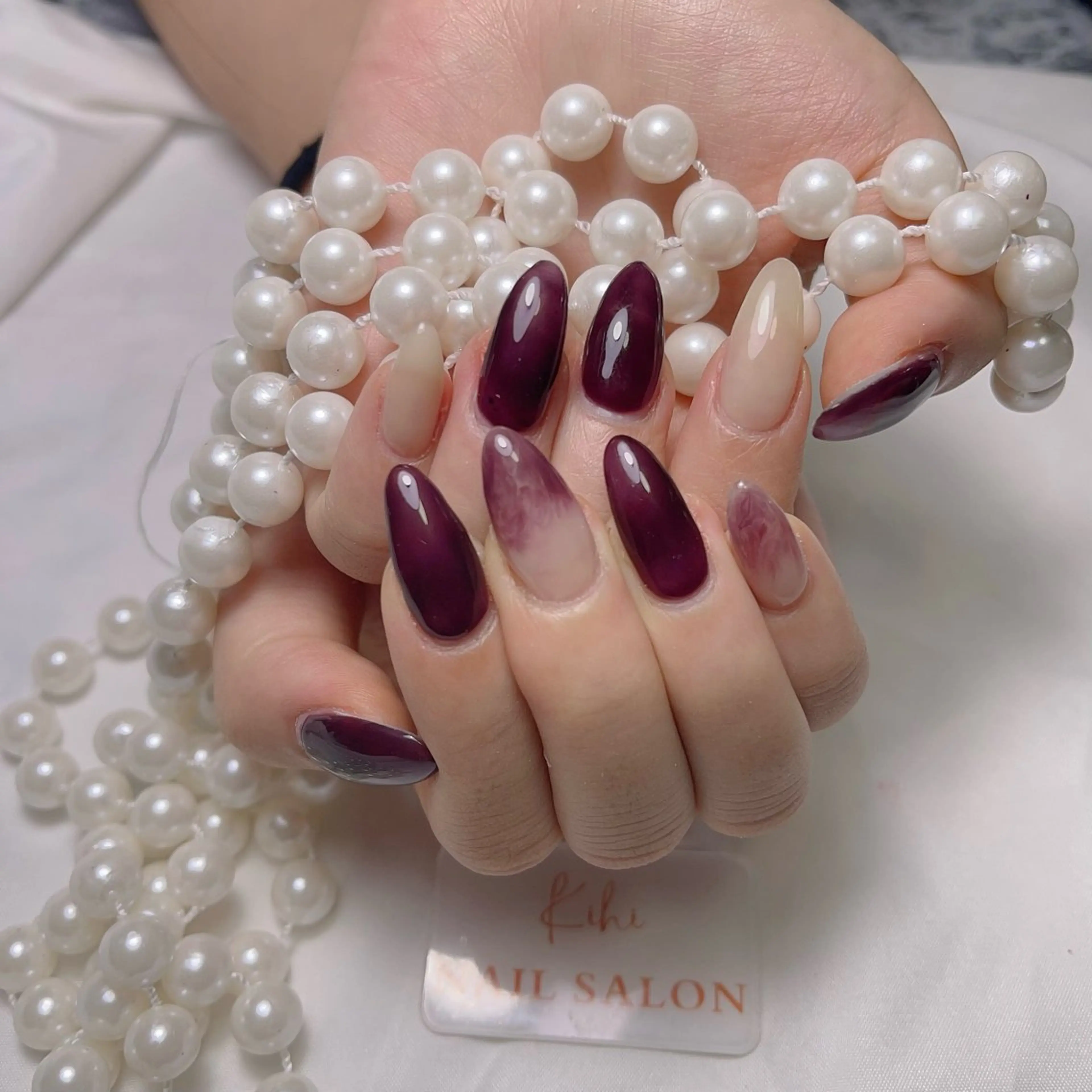 ネイル アートネイル フレンチネイル ジェルネイル グラデーション 韓国ネイル ハンドネイル 💕鈴木ユリ パラジェル/オフ無料のネイルデザイン