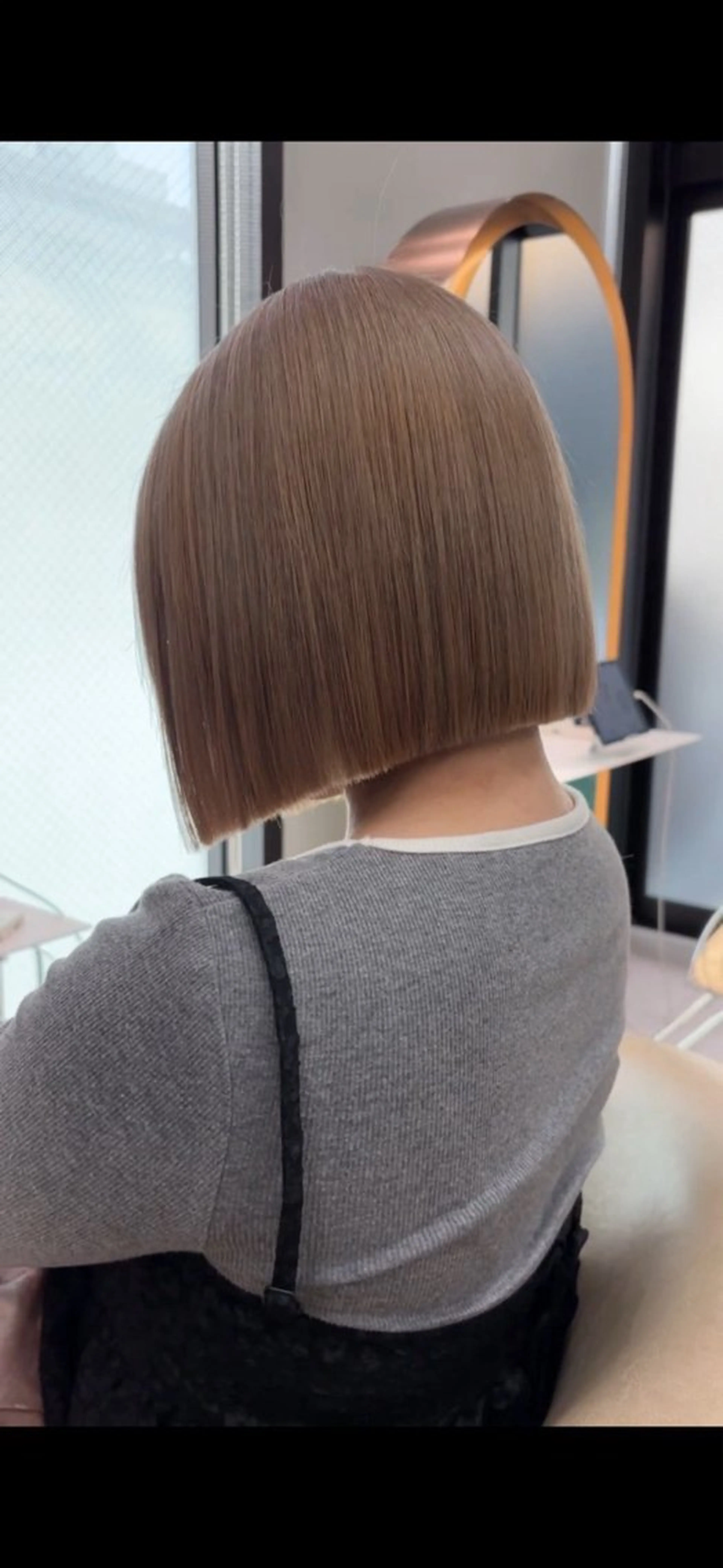 ミディアム カラー 切りっぱなしボブ ボブレイヤー アッシュ アッシュブラウン ベージュカラー ボブ/髪質改善 jionのヘアスタイル