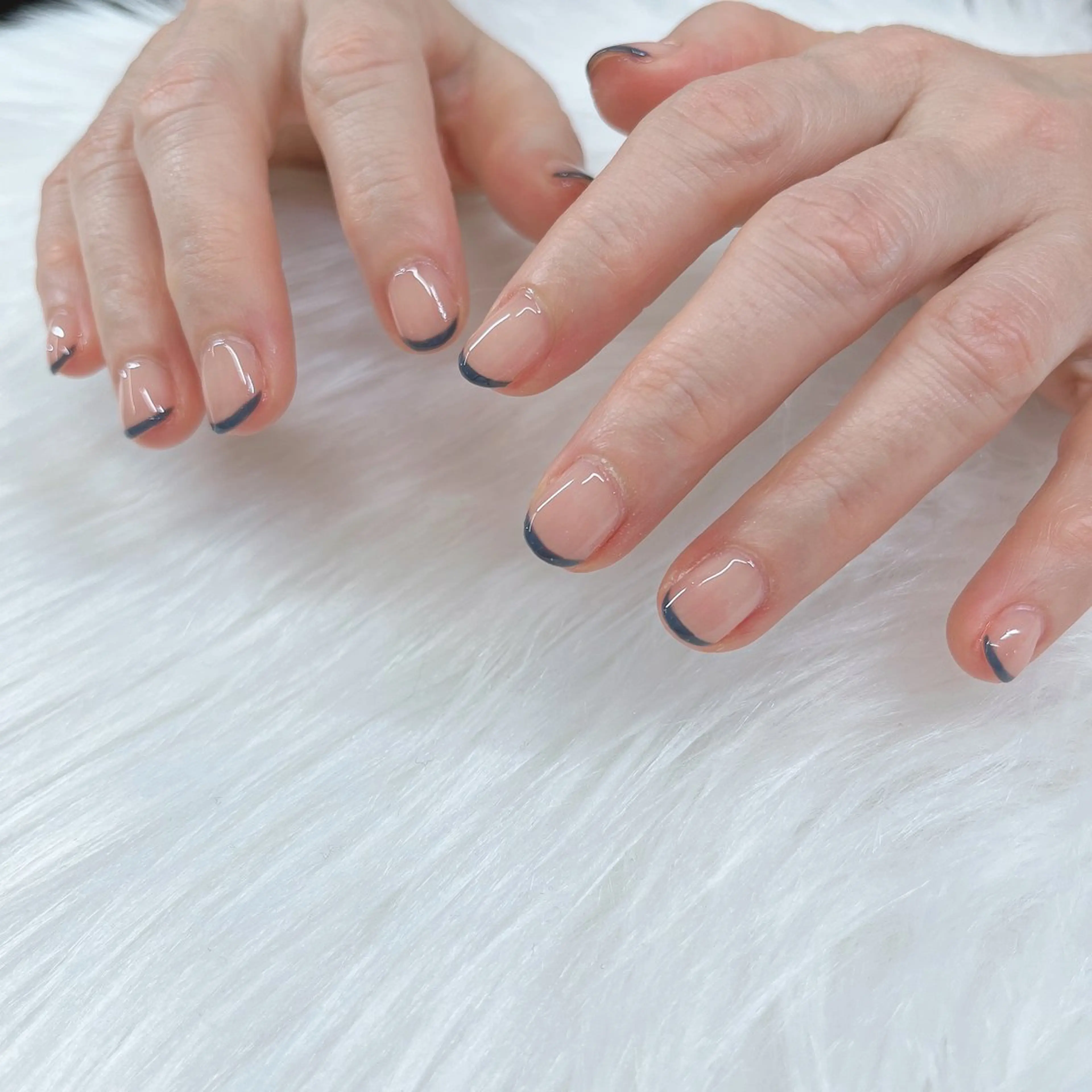 ネイル フレンチネイル シンデレラGEL所属・シンデレラ GELのネイルデザイン