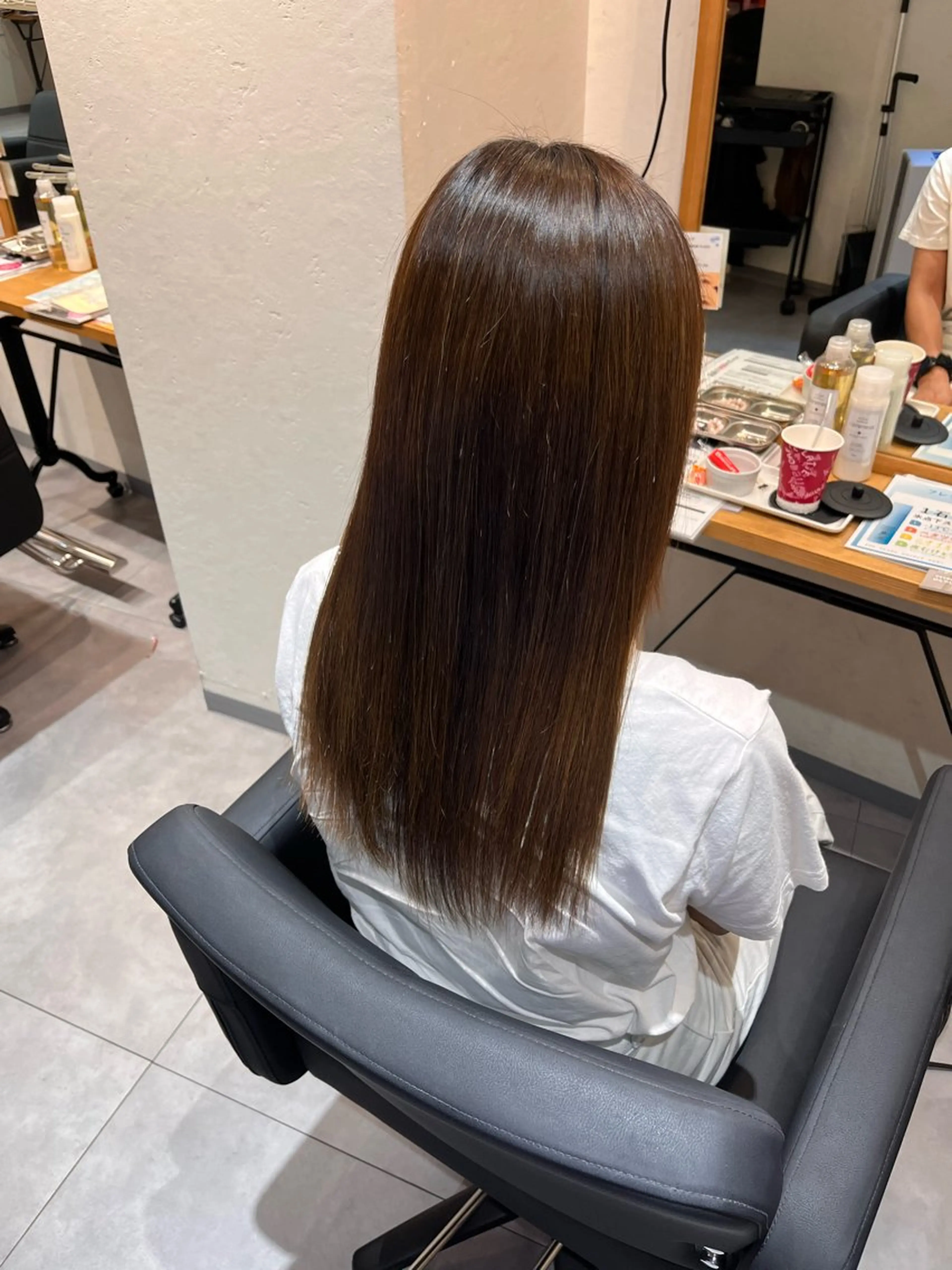 ロング 縮毛矯正 ADORE by happiness所属・adore/ ヒナのヘアスタイル