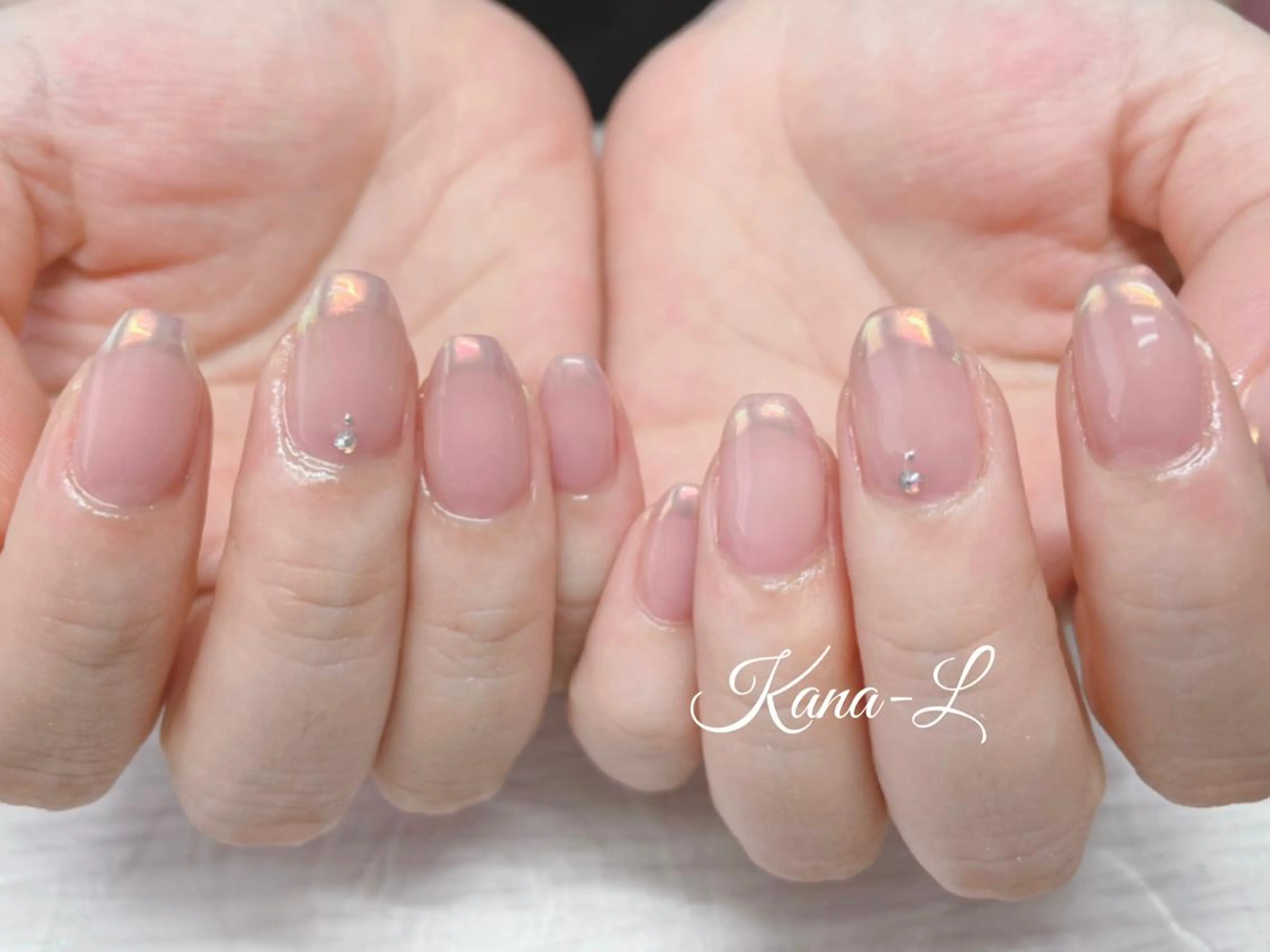 カラー ネイル オーロラネイル フレンチネイル ミラーネイル 芦辺 香奈のネイルデザイン