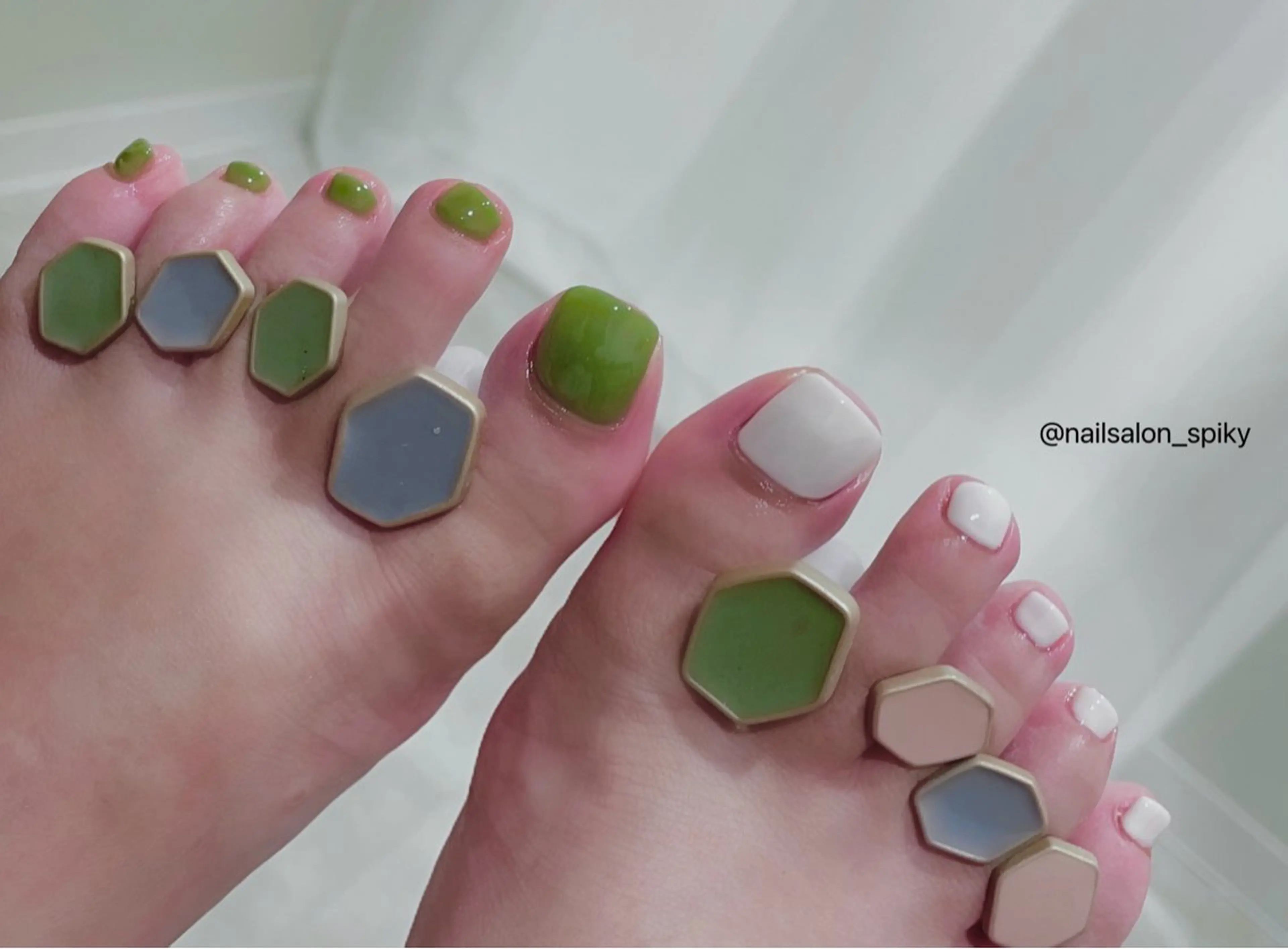 ネイル Spiky とうげ ふうかのネイルデザイン