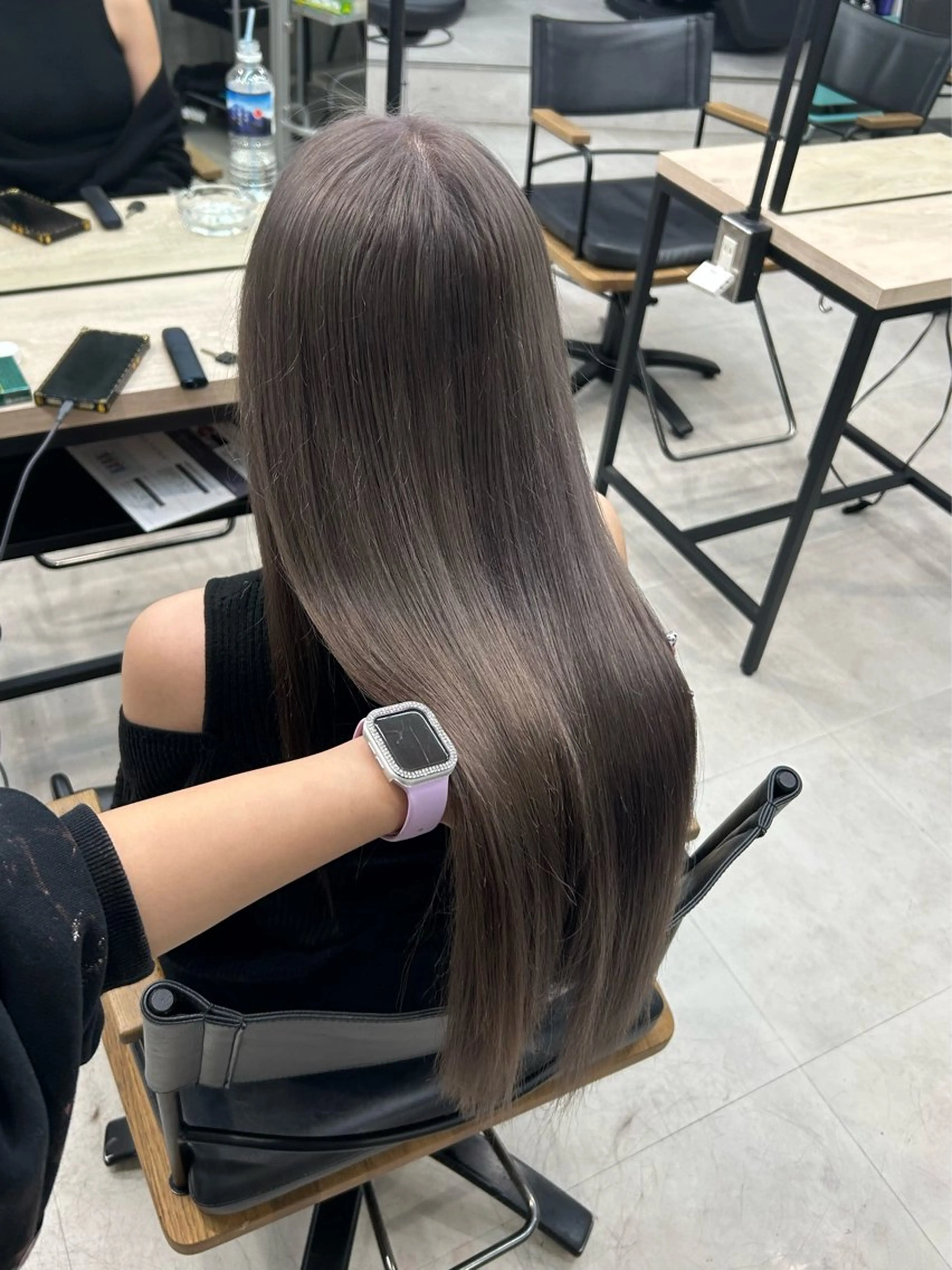 カラー 透明感カラー グレージュ ヘアカラー LOWRL所属・♡ブリーチ/エクステ /渋谷/rin♡のヘアスタイル