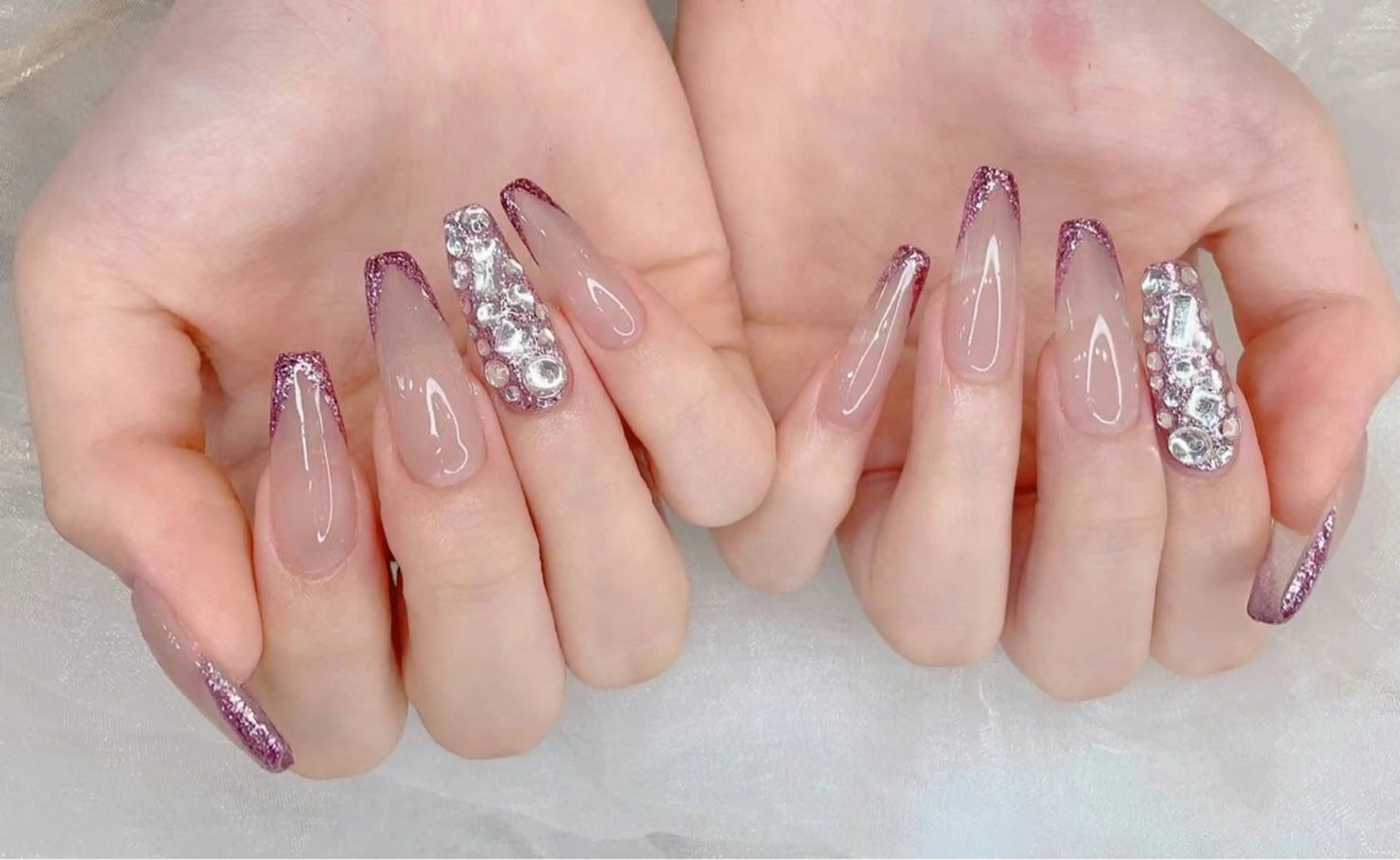 ネイル フレンチネイル ラメ(グリッター) パープル Babarla　Nail　Salon所属・babarla Nailのネイルデザイン