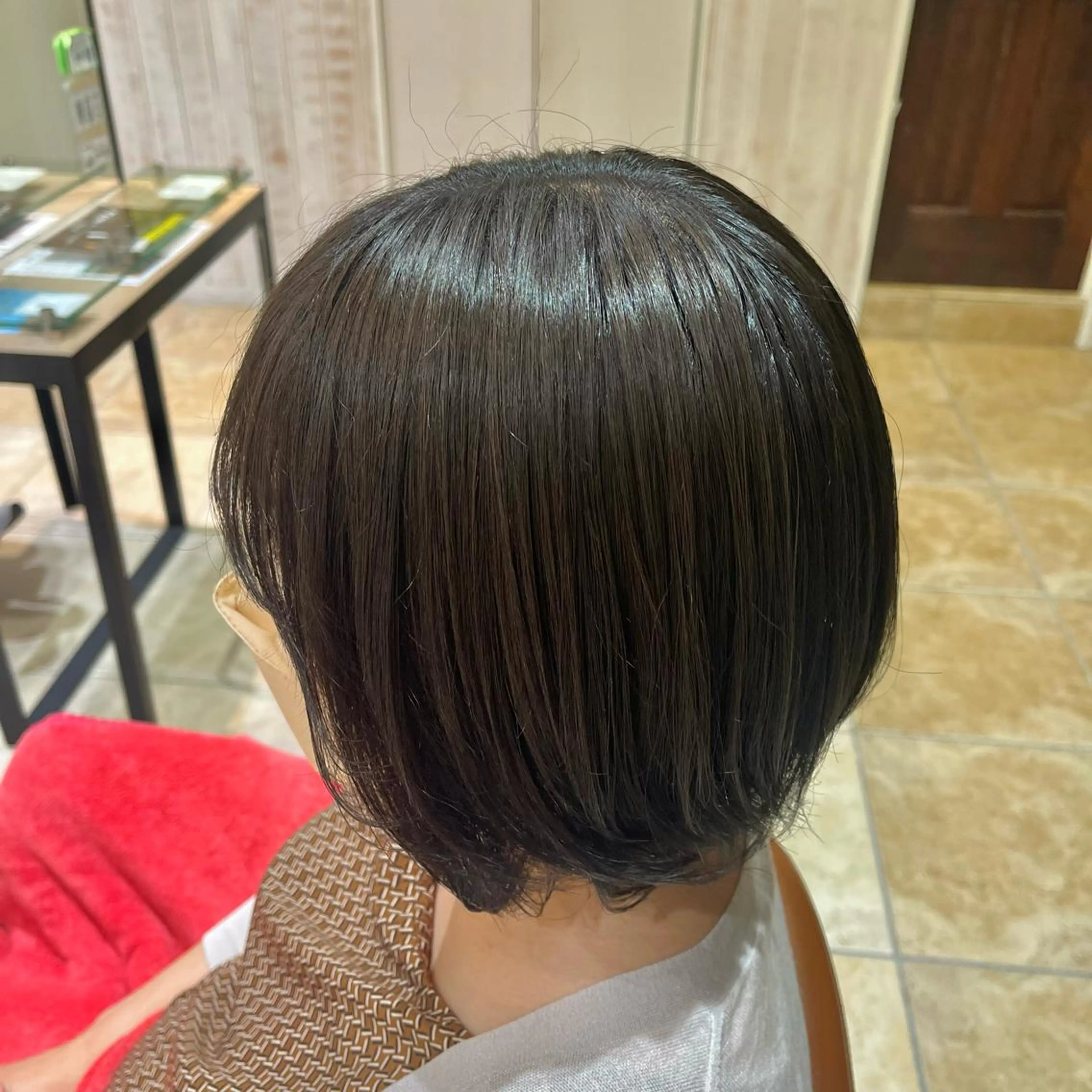 ショート カラー 透明感カラー YUMEKA🩶/ 透明感カラー🥣のヘアスタイル