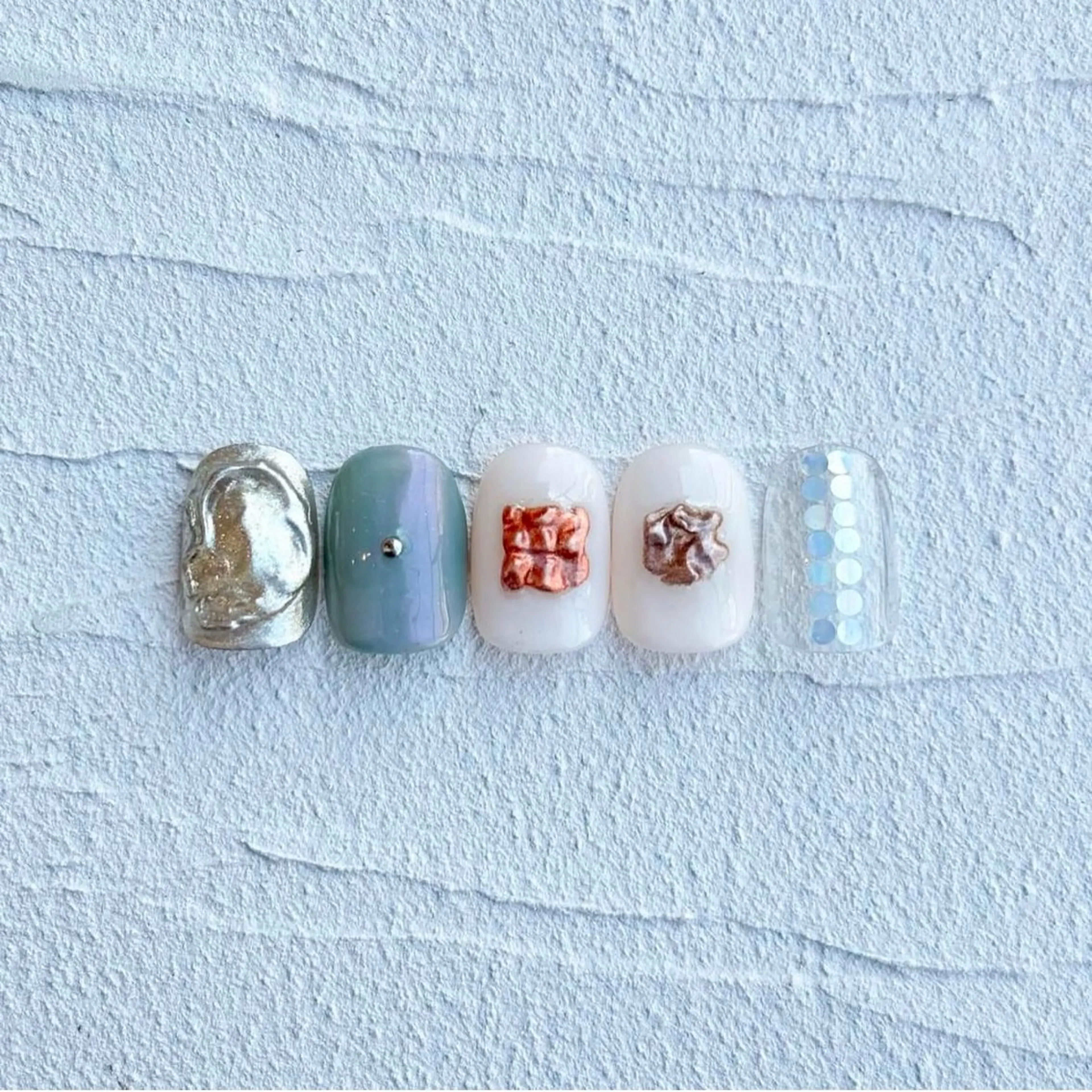 ネイル VAISSEAU art salon所属・vaisseau Minamiのネイルデザイン