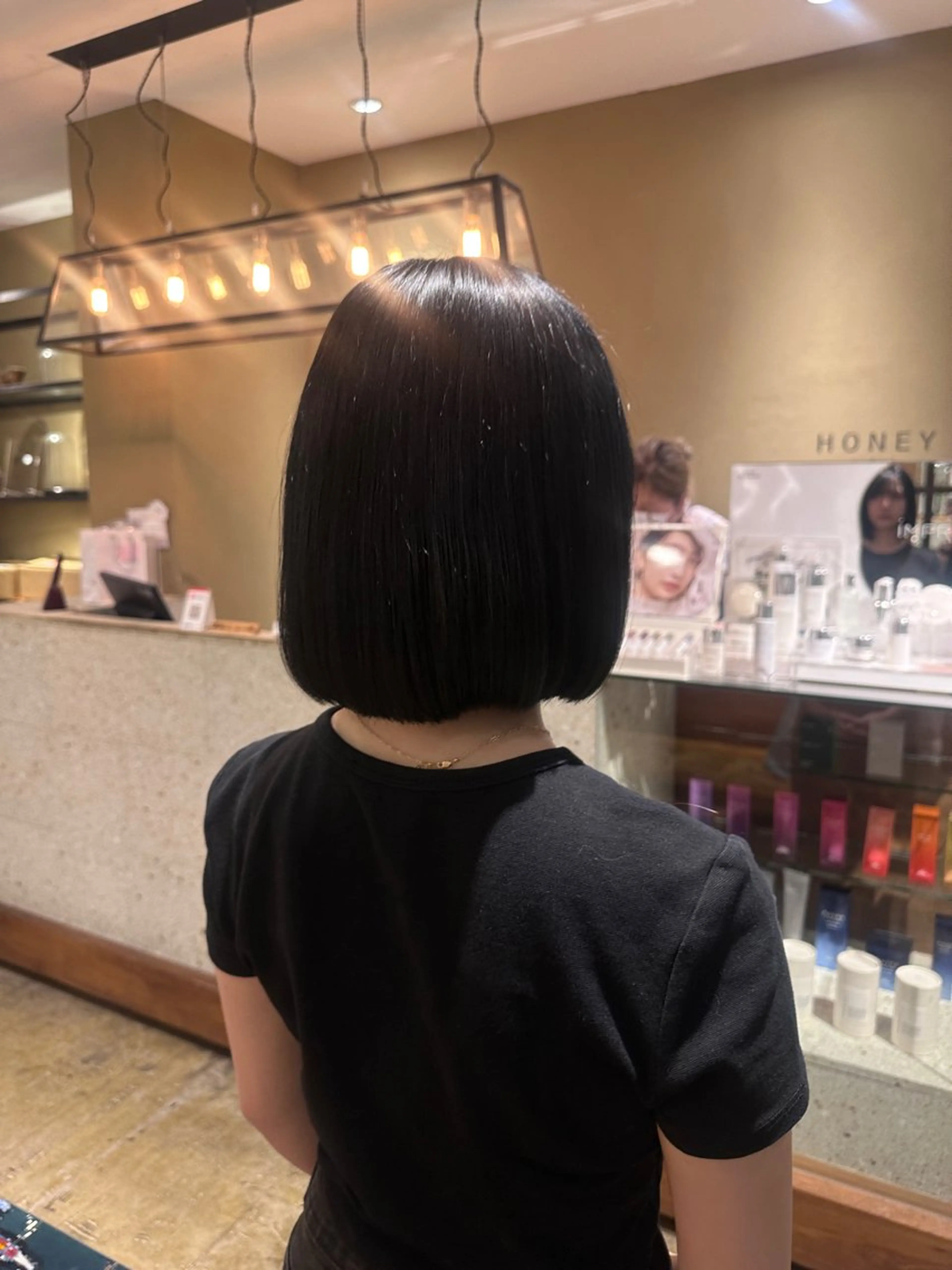 カラー カット YUI/レイヤー/ ハッシュカットのヘアスタイル