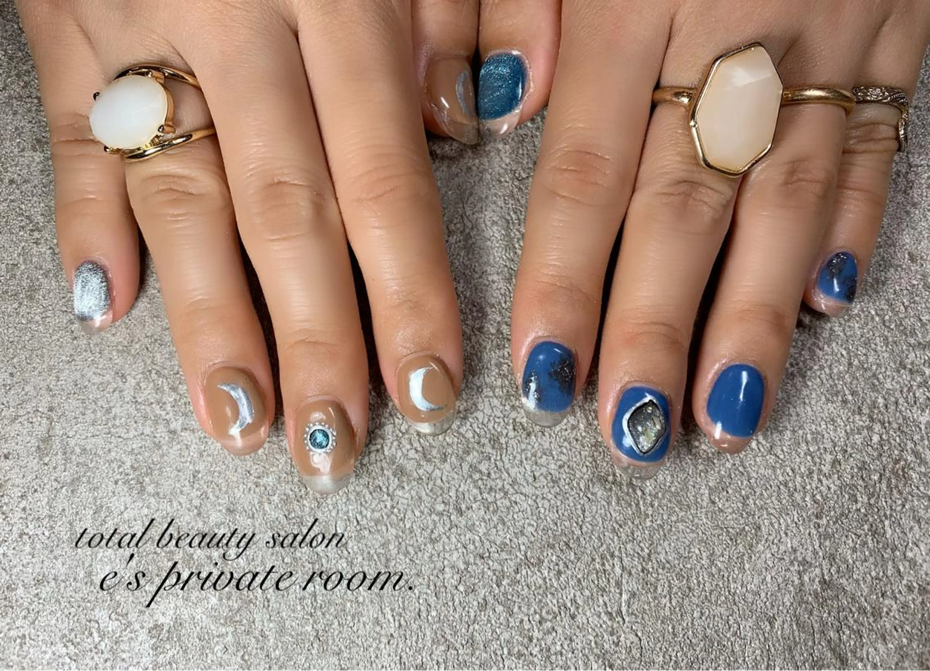 ネイル LAVISH nail salonのネイルデザイン