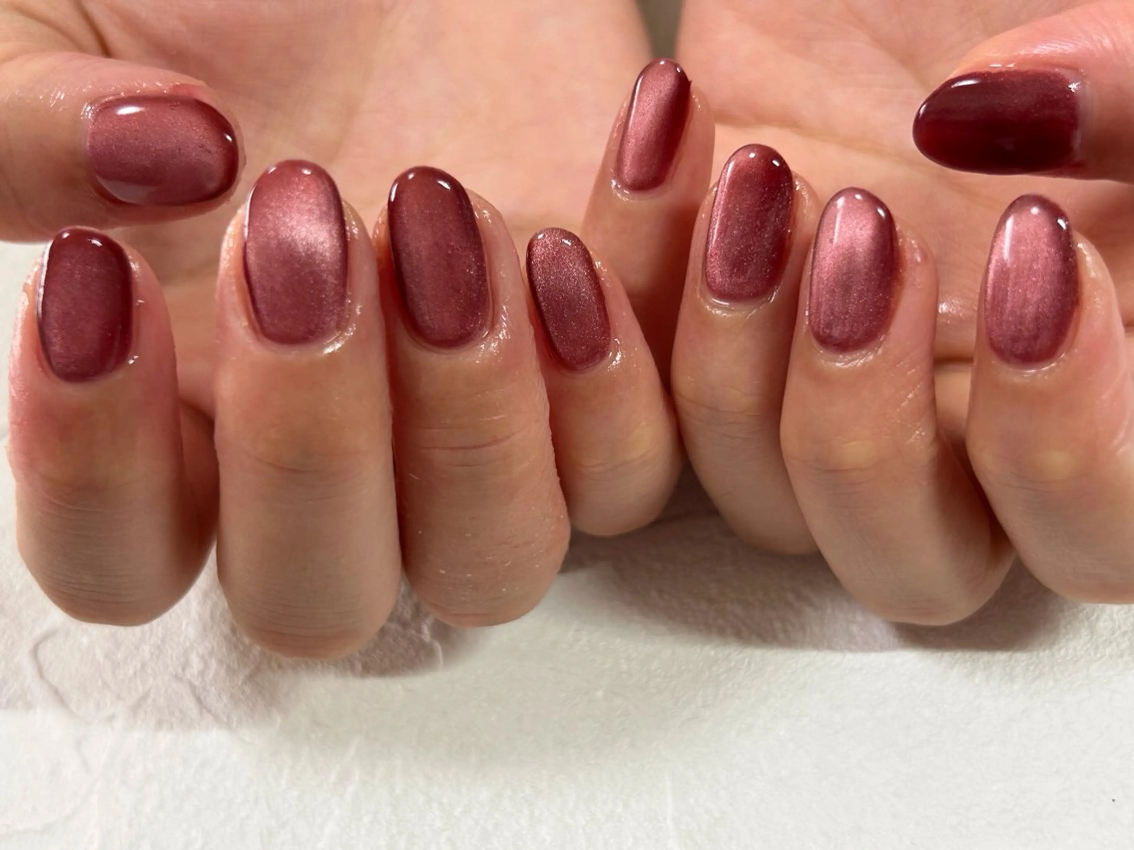 ネイル ジェルネイル マグネットネイル パラジェル 赤色 バレンタイン kiki nail 二子玉川のネイルデザイン