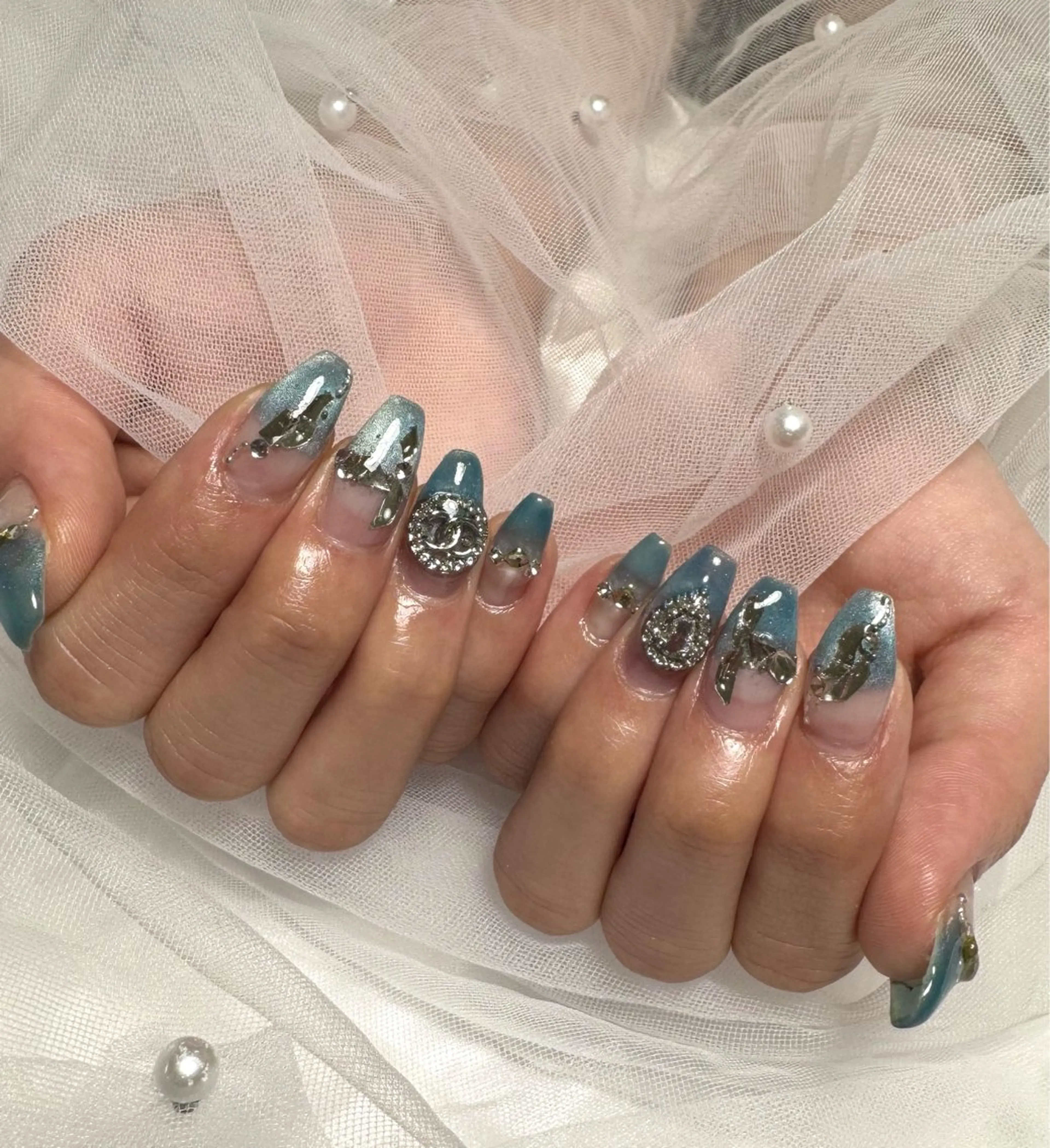 ネイル 水色 マグネットネイル Roi〈ロワ〉 Rinneのネイルデザイン