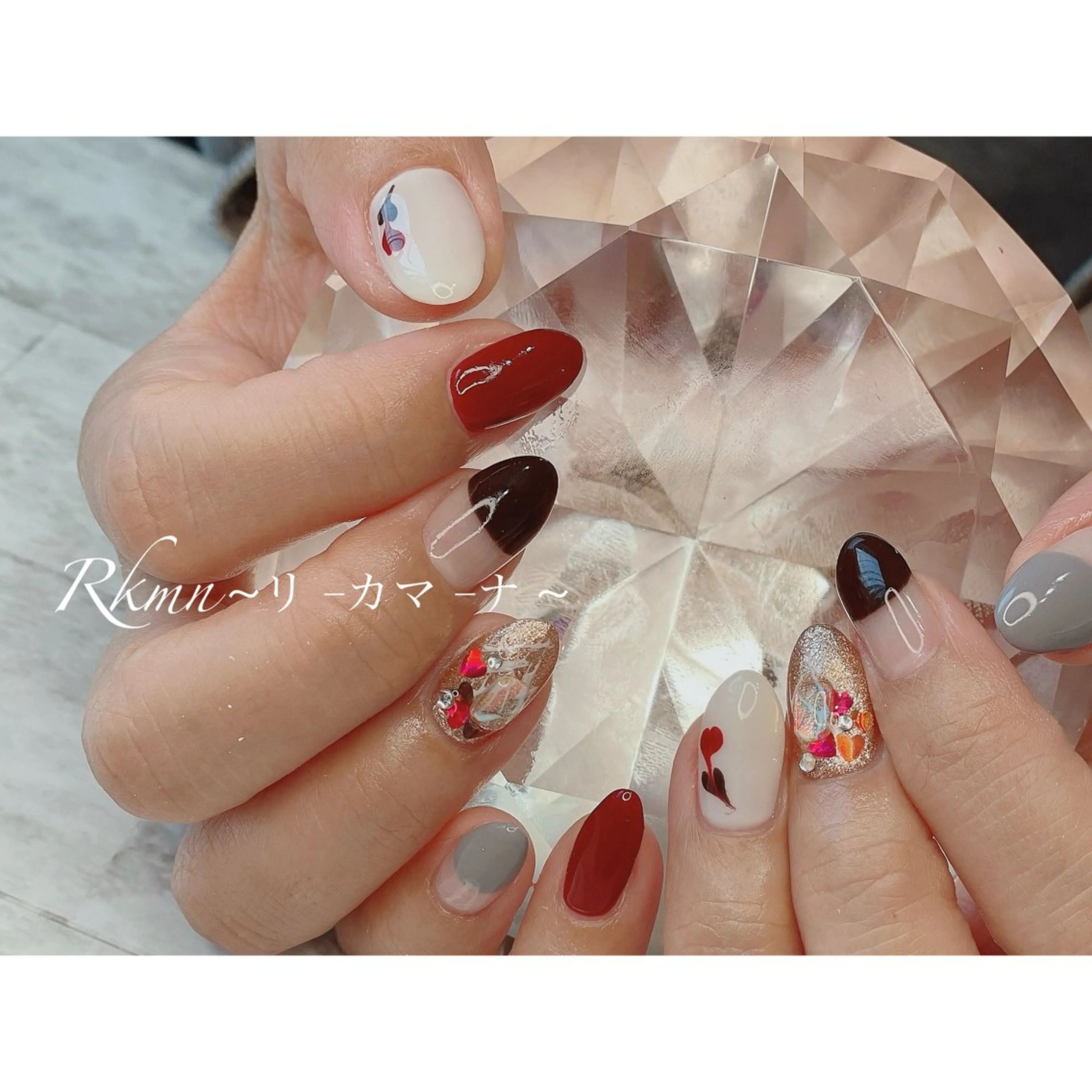 ネイル アートネイル フレンチネイル ハート 春ネイル バレンタイン Rkmn ~リ-カマ-ナ~のネイルデザイン