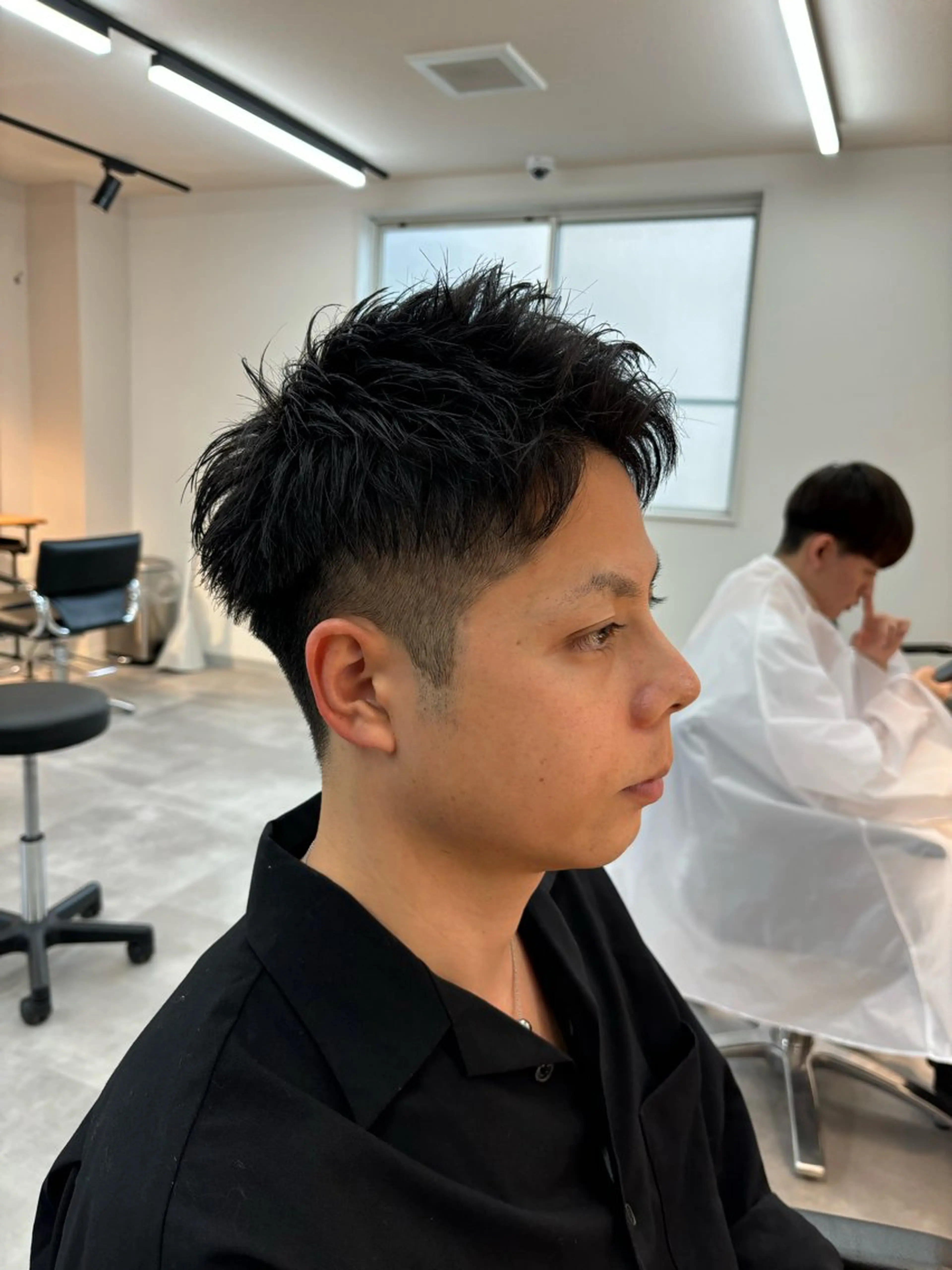 メンズ アップバング ツーブロック カット フェザーパーマ/韓国 /メンズカット保立のヘアスタイル