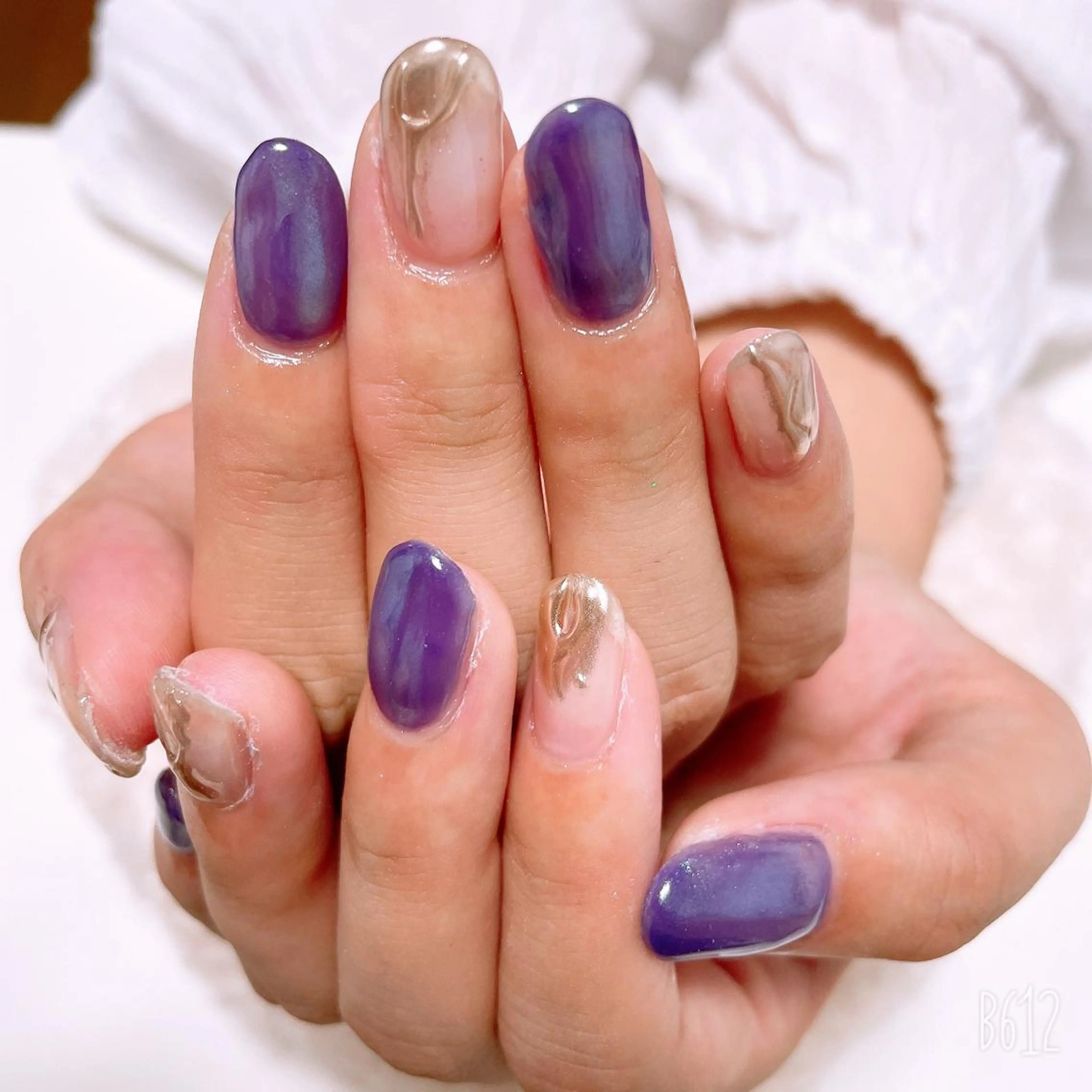 ネイル The Best Beauty受付担当のヘアスタイル