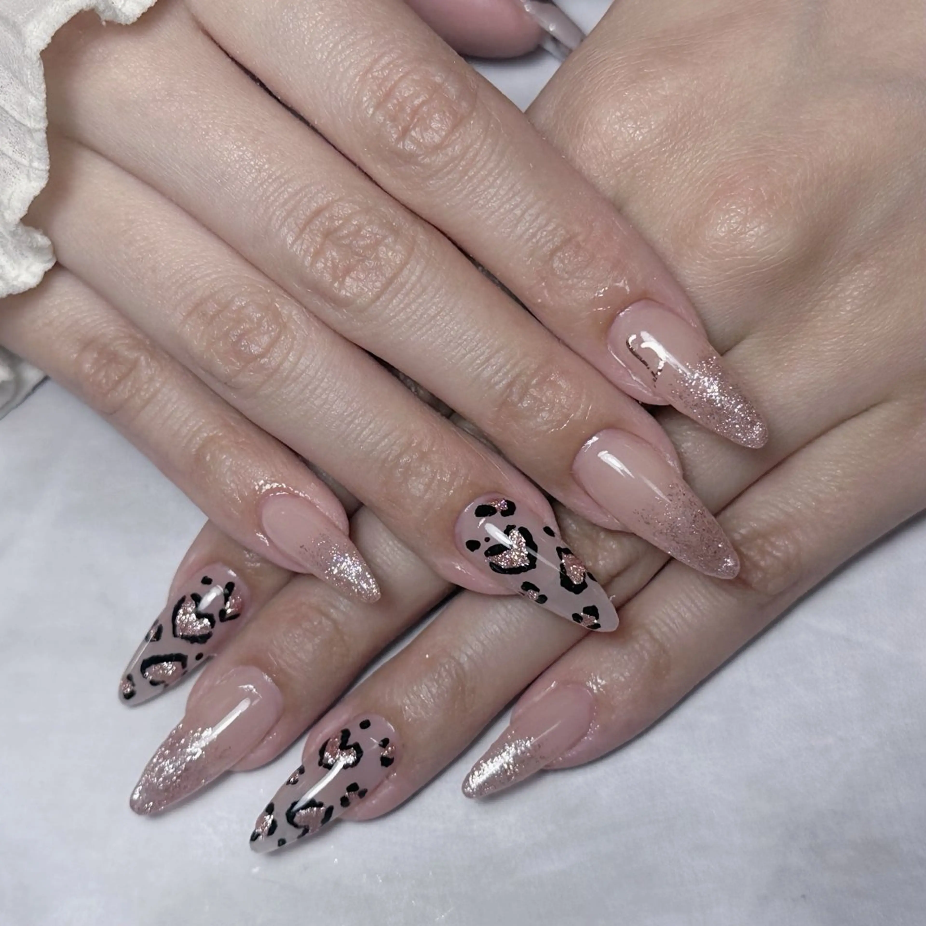 ネイル ハンドネイル Yun nail Jihoのネイルデザイン
