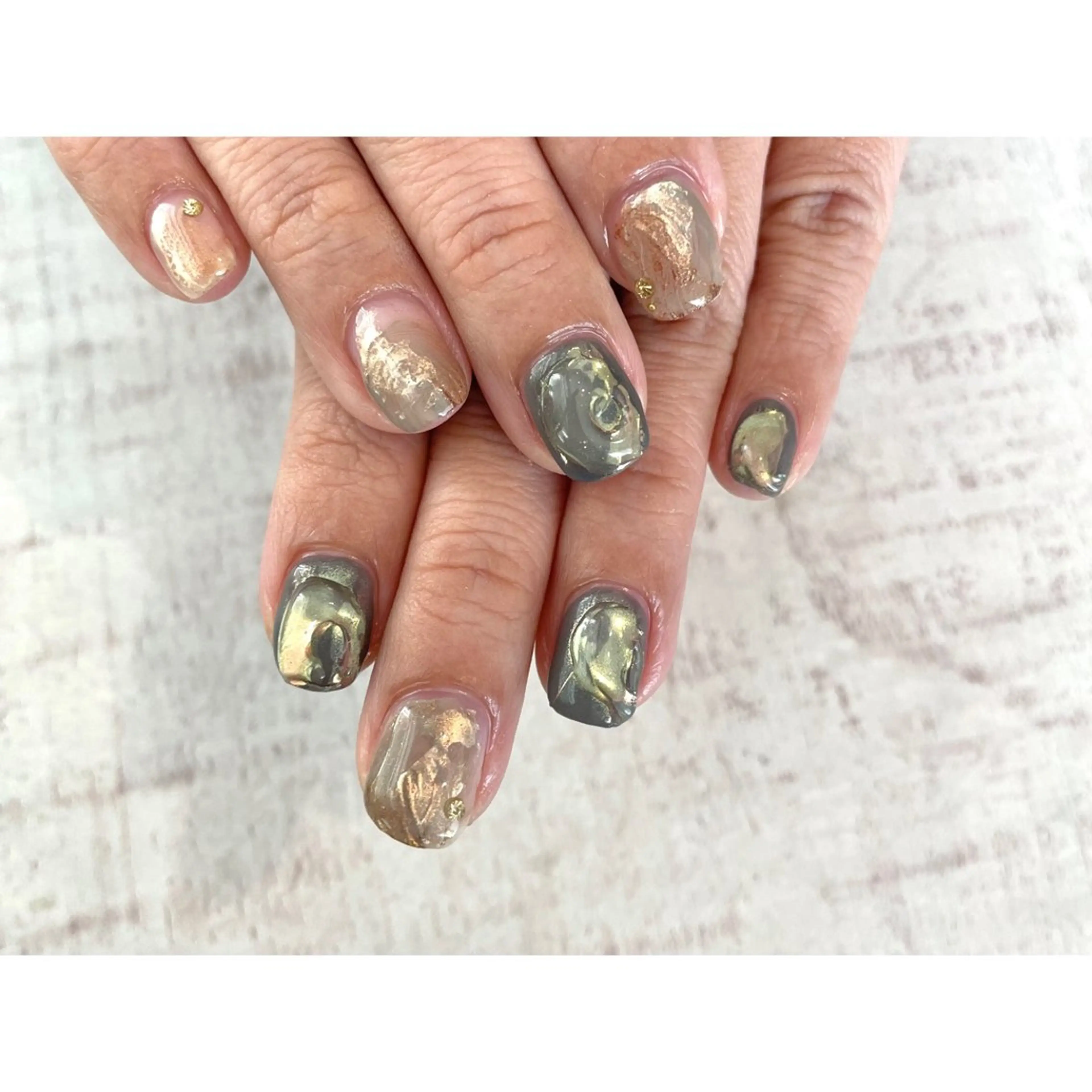 ネイル ハンドネイル 𖡼 yumenoのネイルデザイン