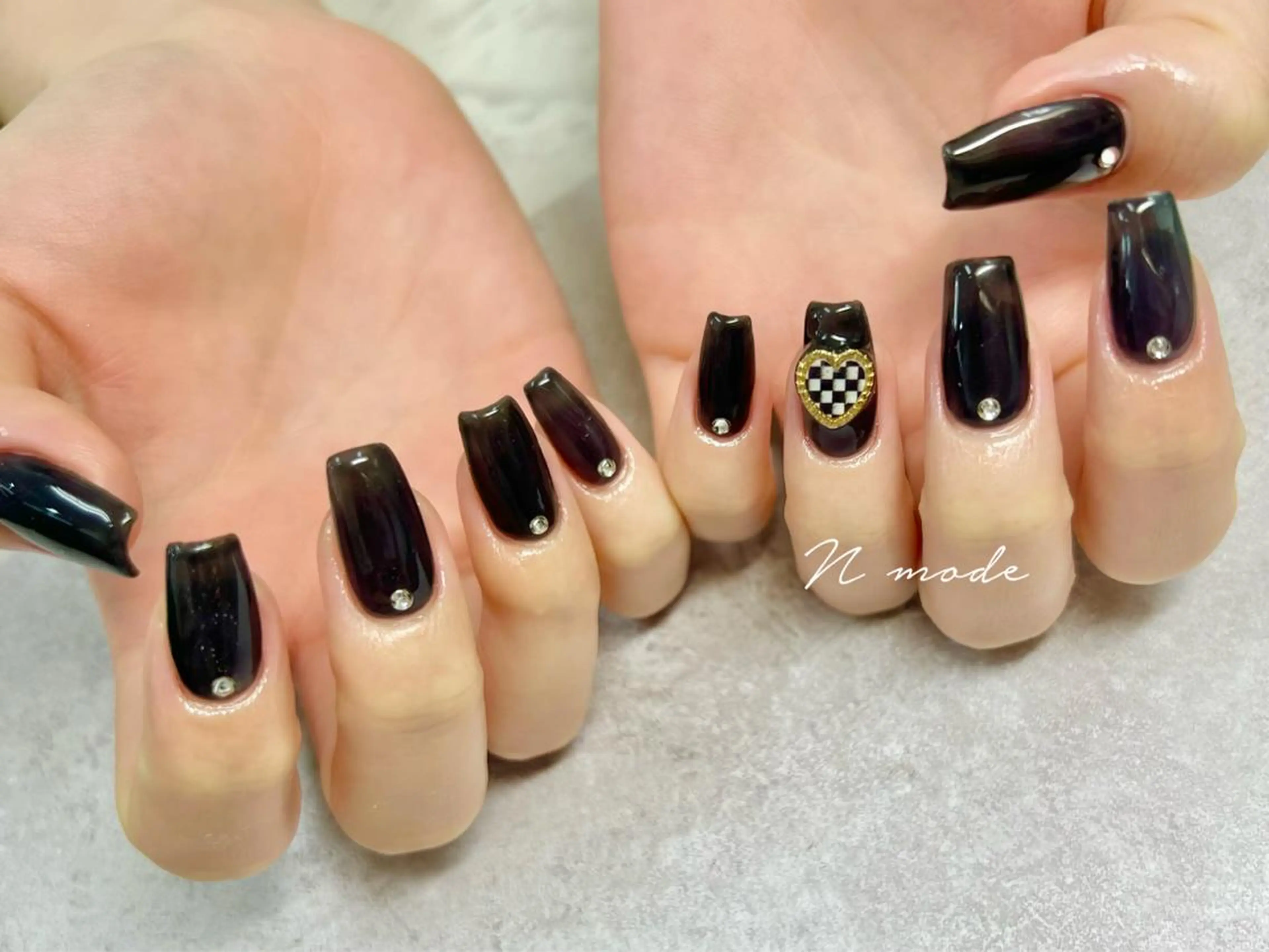 ネイル ハンドネイル N-mode nail salon所属・NAIL 🎀 AIRIのネイルデザイン