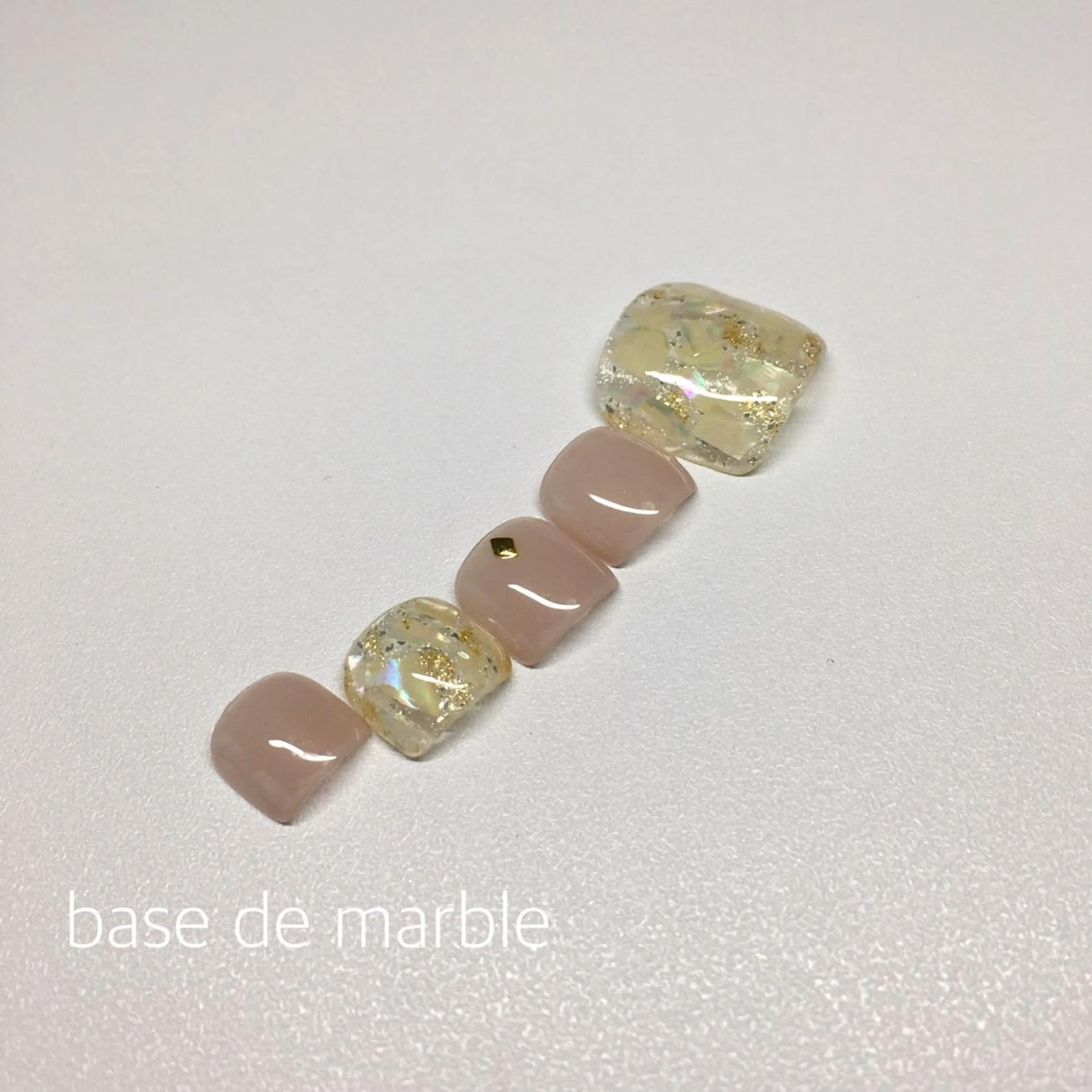 ネイル オモルフィ所属・カラーリスト marumoのヘアスタイル