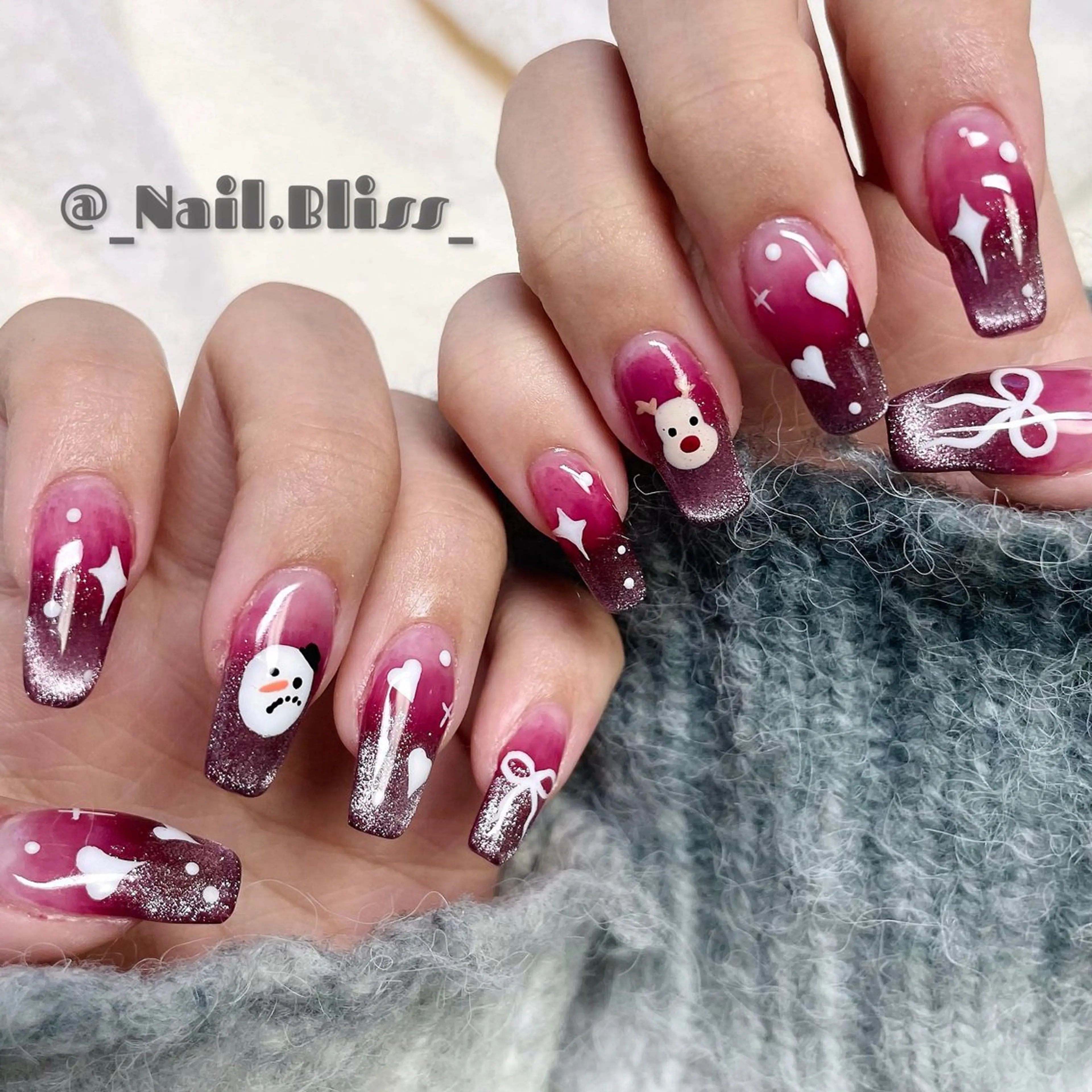 ネイル マグネットネイル 持ち込み 冬ネイル クリスマス ハンドネイル NAIL BLISSのネイルデザイン