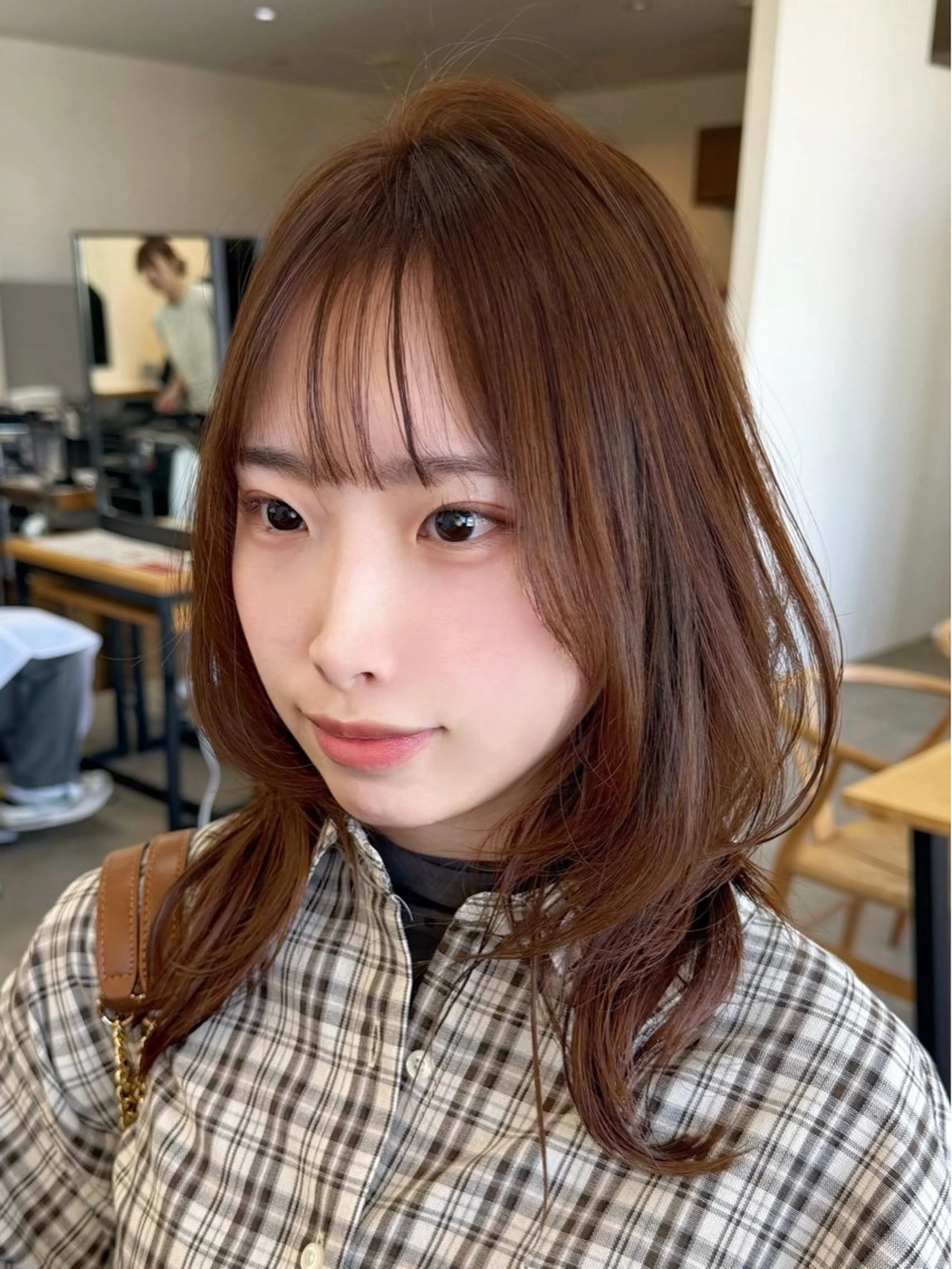 ミディアム レイヤーカット カット ヘアカラー 韓国風hair💕 Kanonのヘアスタイル