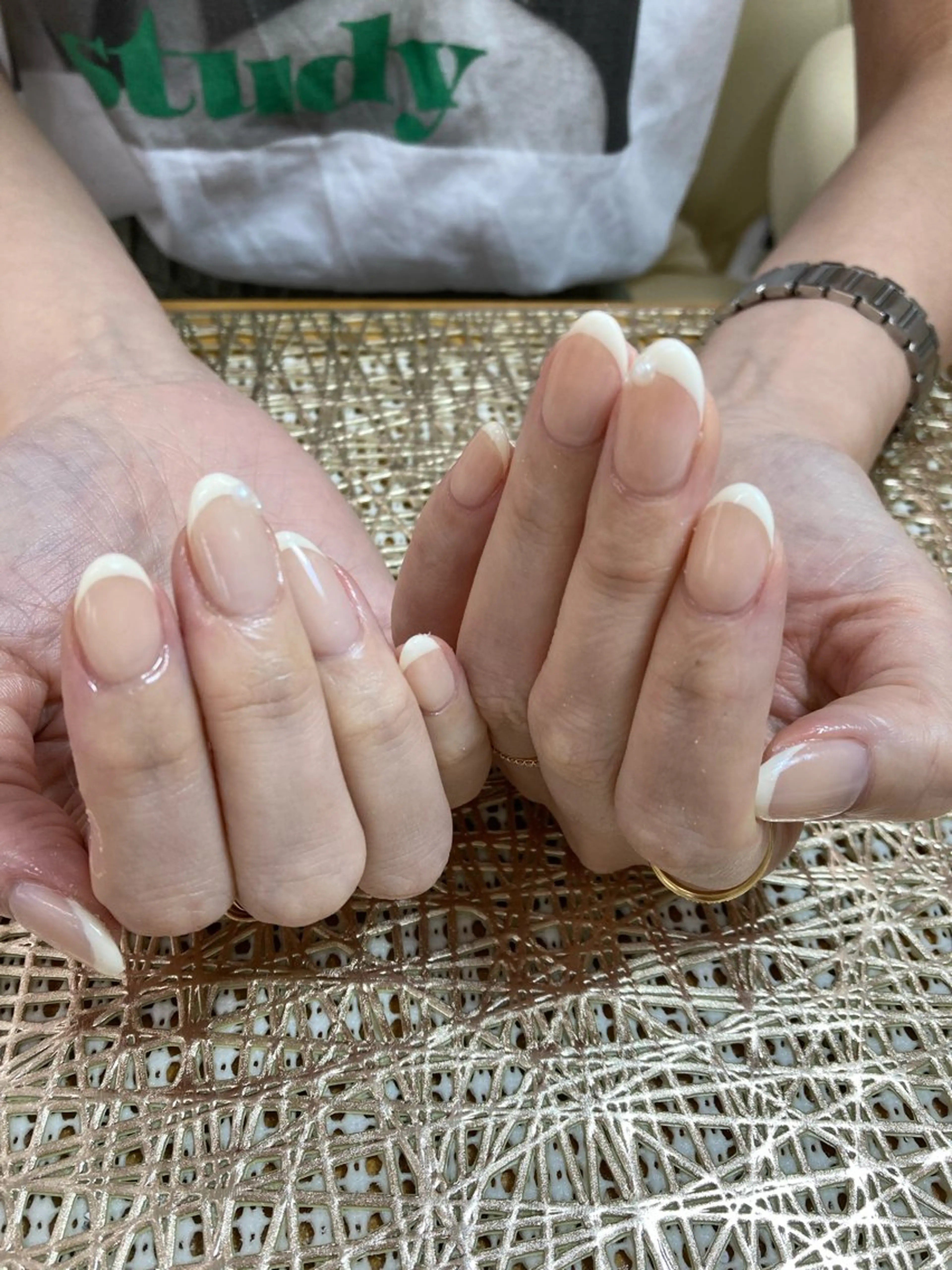 ネイル フレンチネイル nail atelier  new moon所属・new moon 森のネイルデザイン